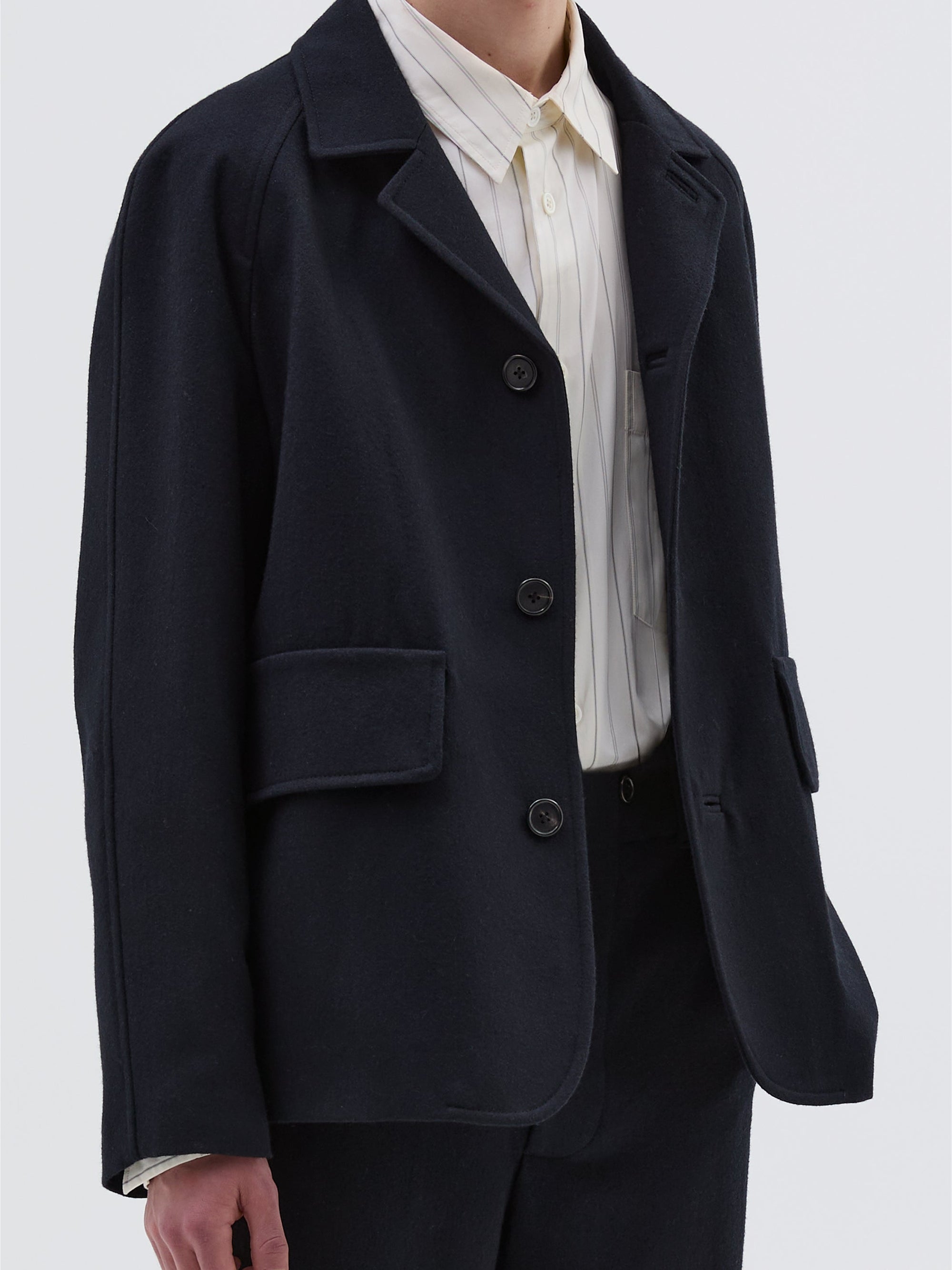 Blazer boxy à poches en laine - Ink