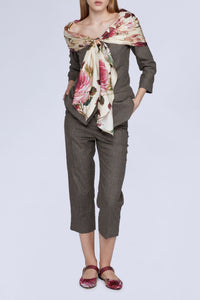 NEW OFFER VESTE SANS COL ET FOULARD ROSES