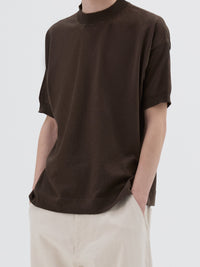 Short-sleeved T-shirt - Brown