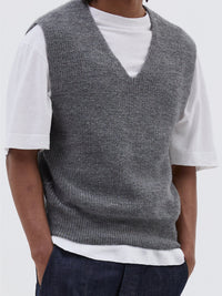 Sleeveless ribbed woollen jumper - Grey