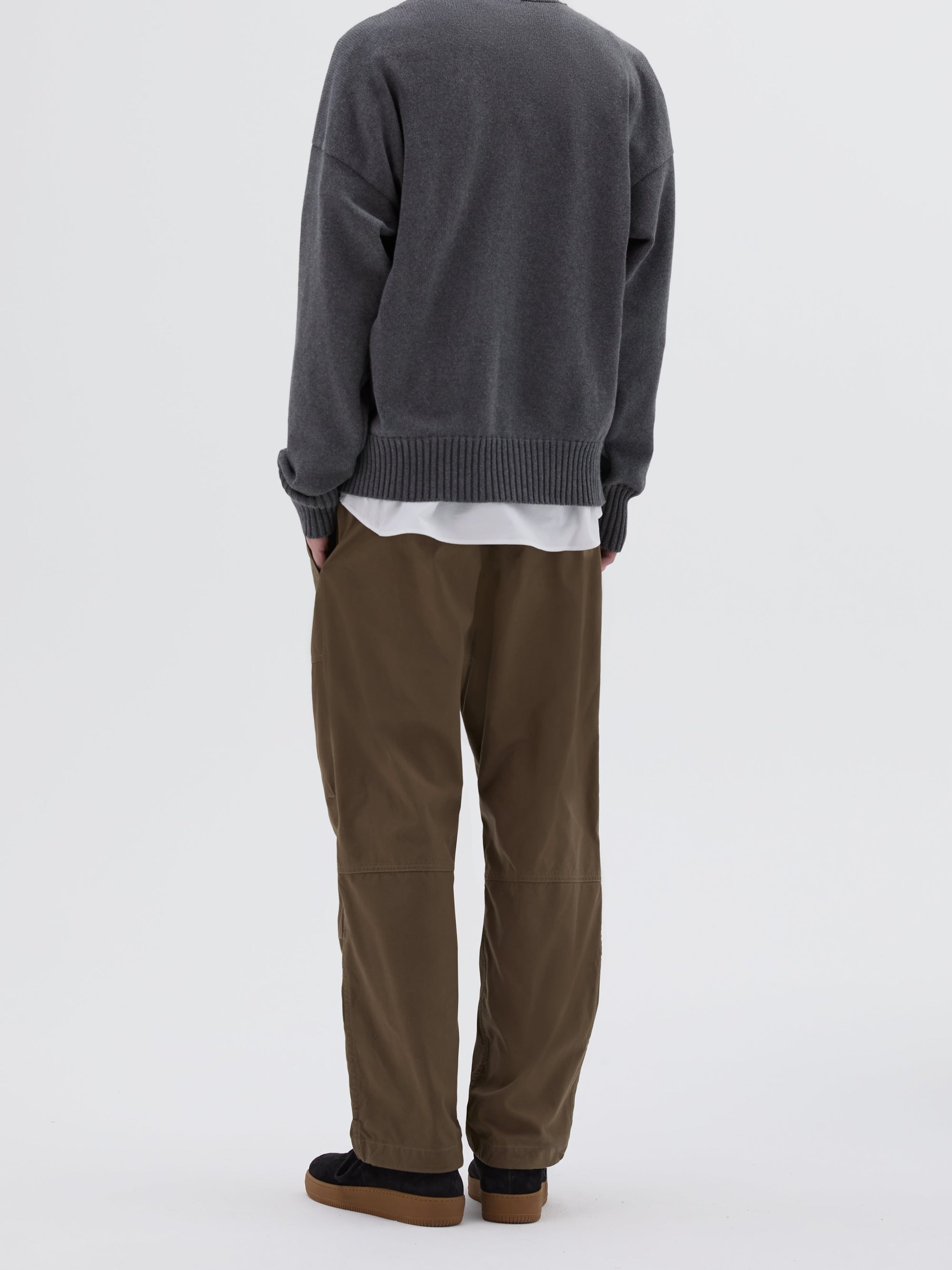 Loose-fitting jumper with a round neck - Grey