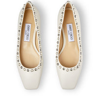 Ballerines Mirele plates en cuir perlées - Latte & White