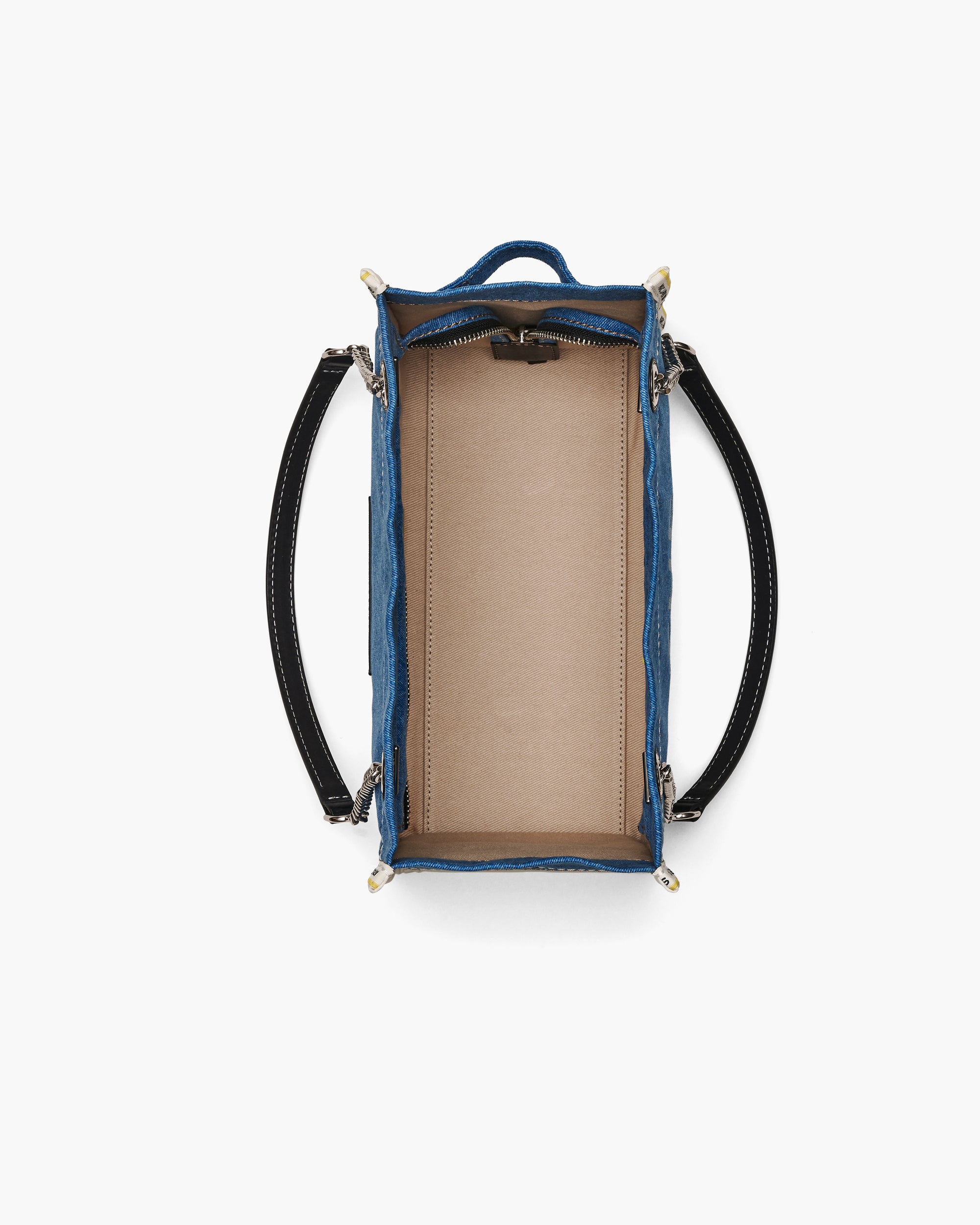 THE MEDIUM TOTE