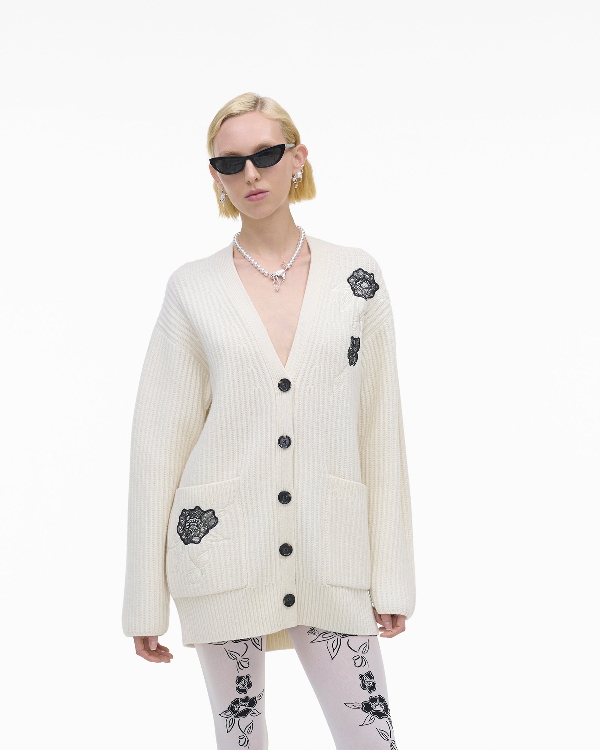 Cardigan avec appliques en dentelle en laine - Porcelain