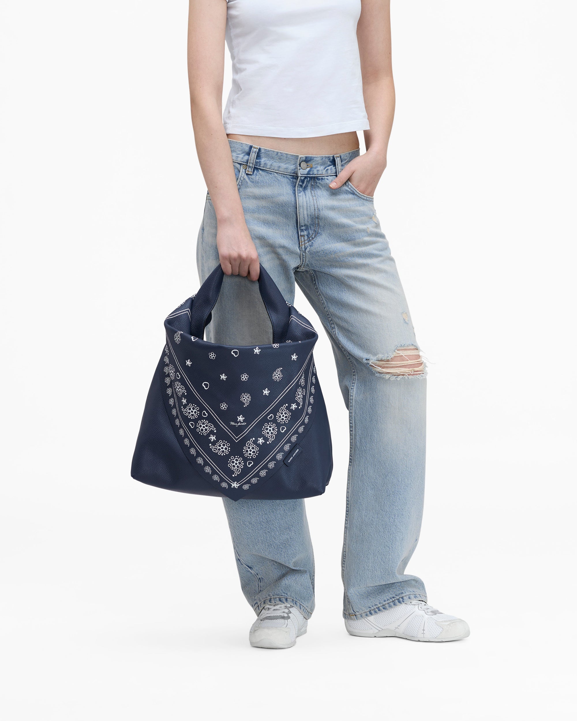 Z NO STOCK / NO TITLE - Navy