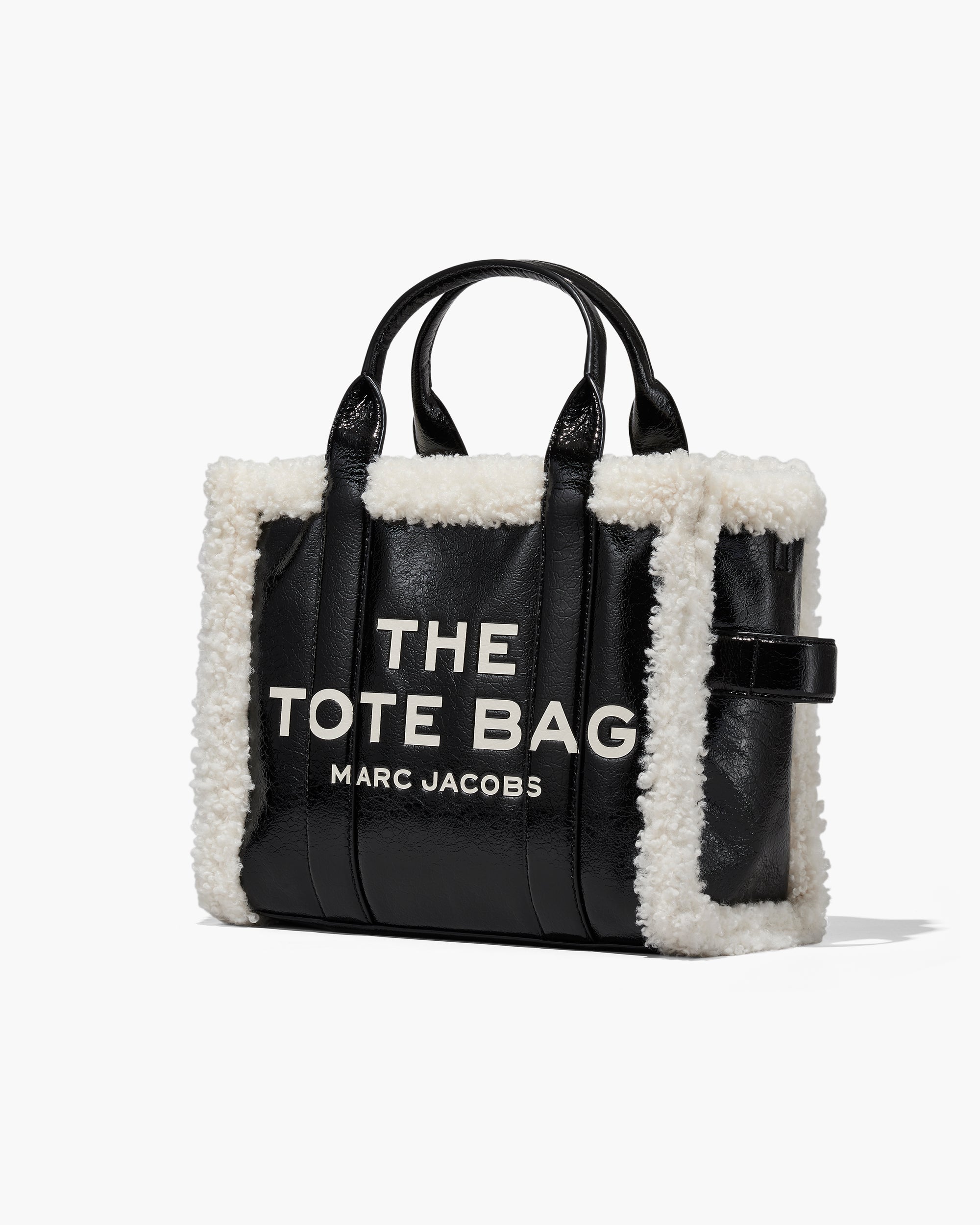 THE MEDIUM TOTE