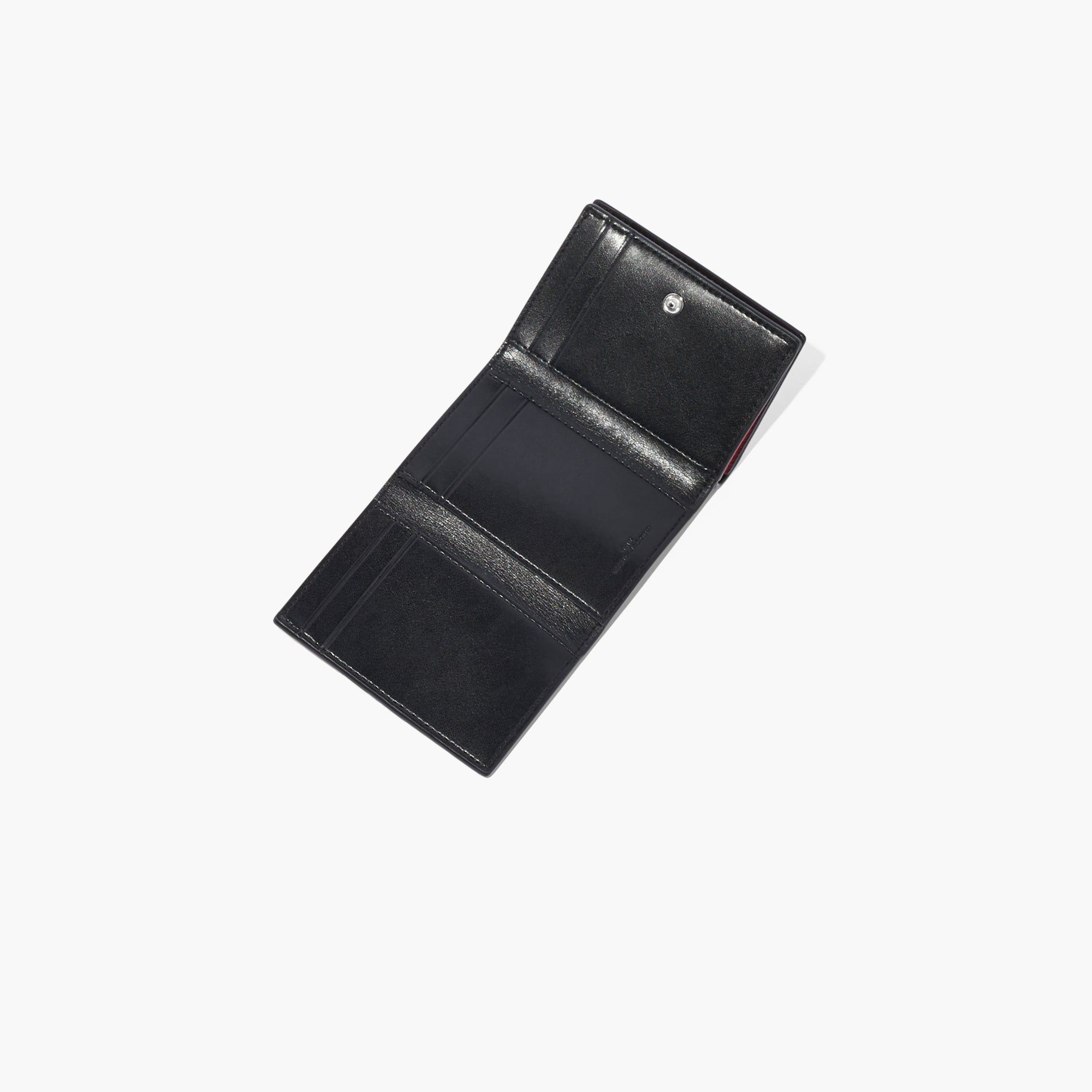 Medium Trifold