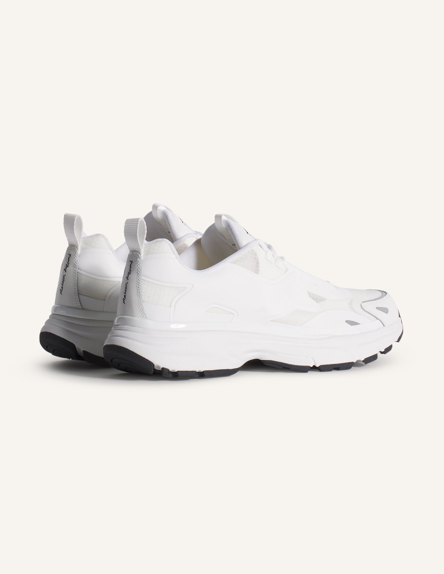 "Sora" Runners - White