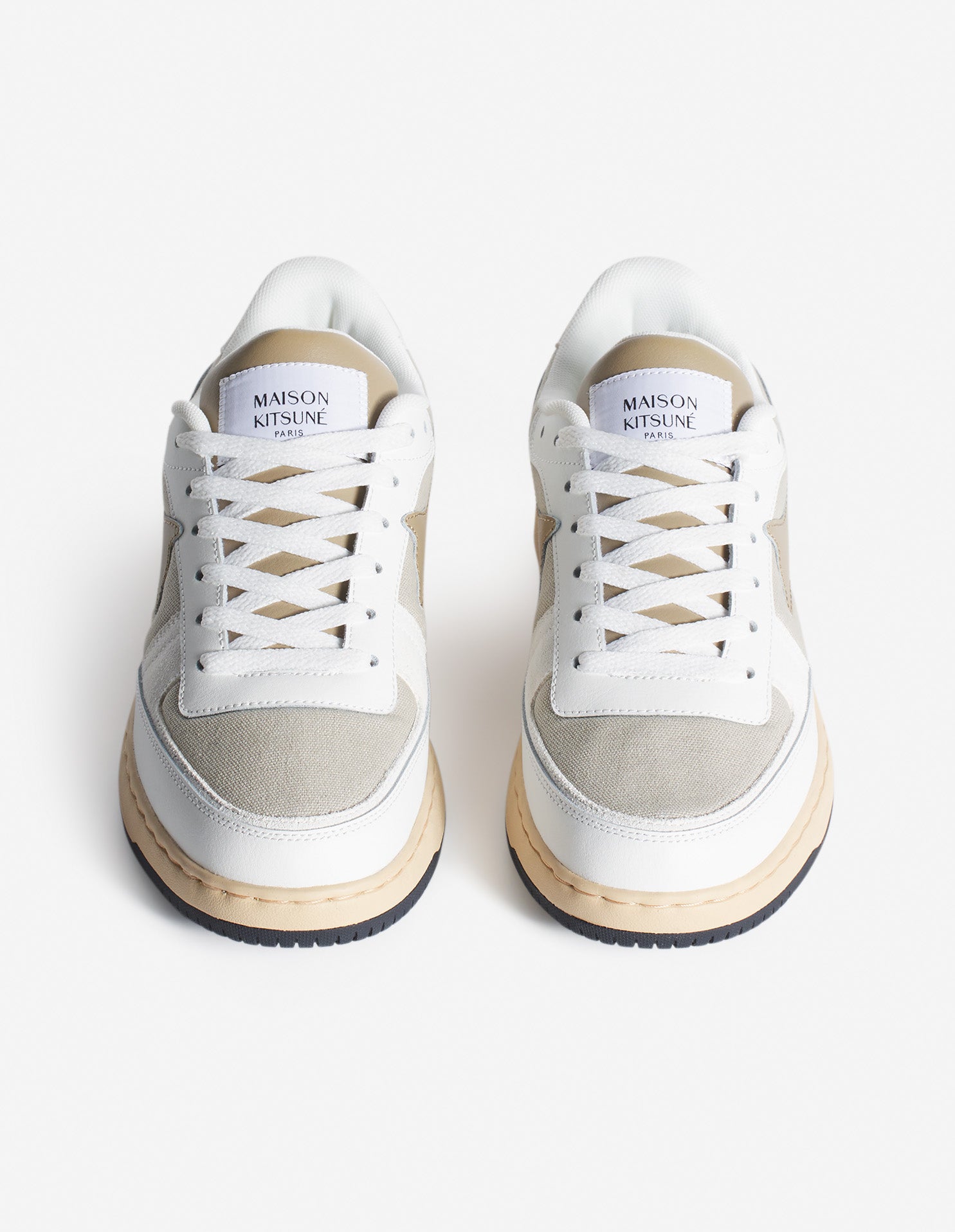 Chiru Trainers - Medium Grey/White