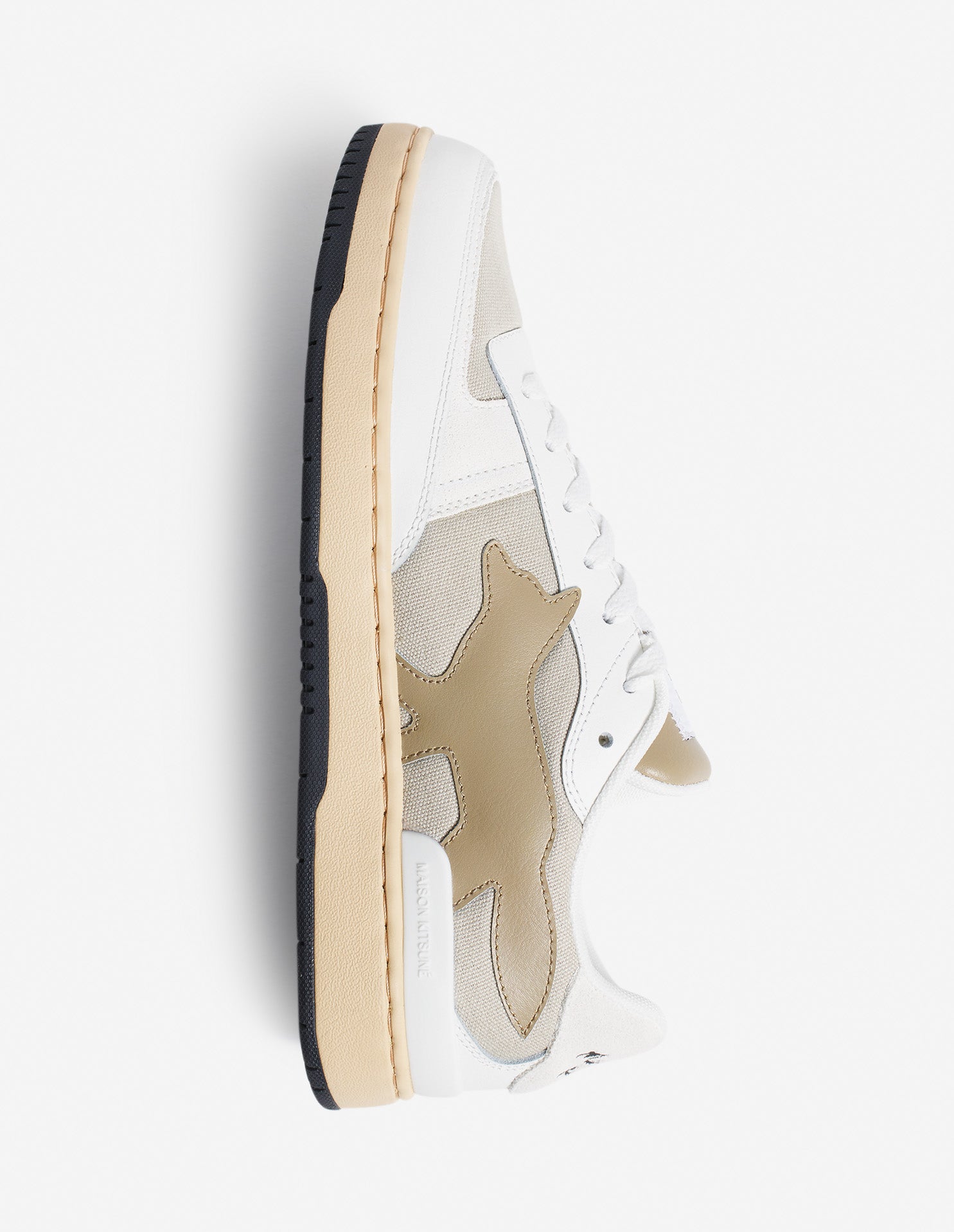 Chiru Trainers - Medium Grey/White