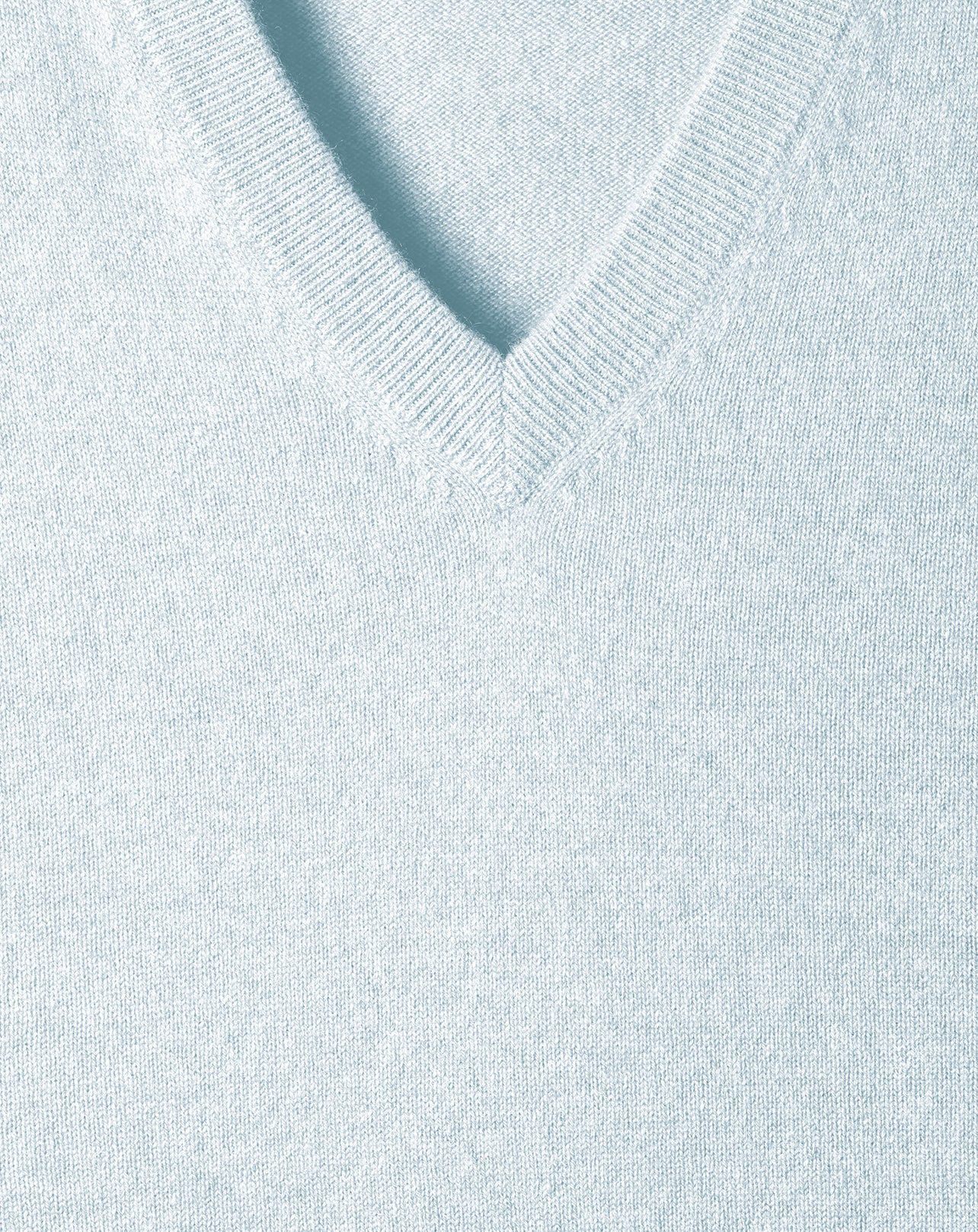 Pull à col V ajusté en cachemire - Nuage