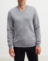 Pull V ajusté emmanchures marteau en cachemire - Graphite