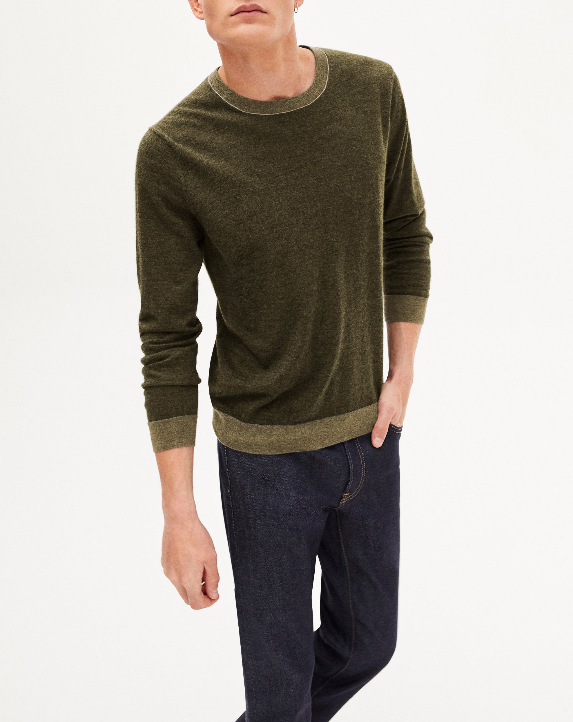 Ultra-fine cashmere crew neck jumper - Kale & Kaki