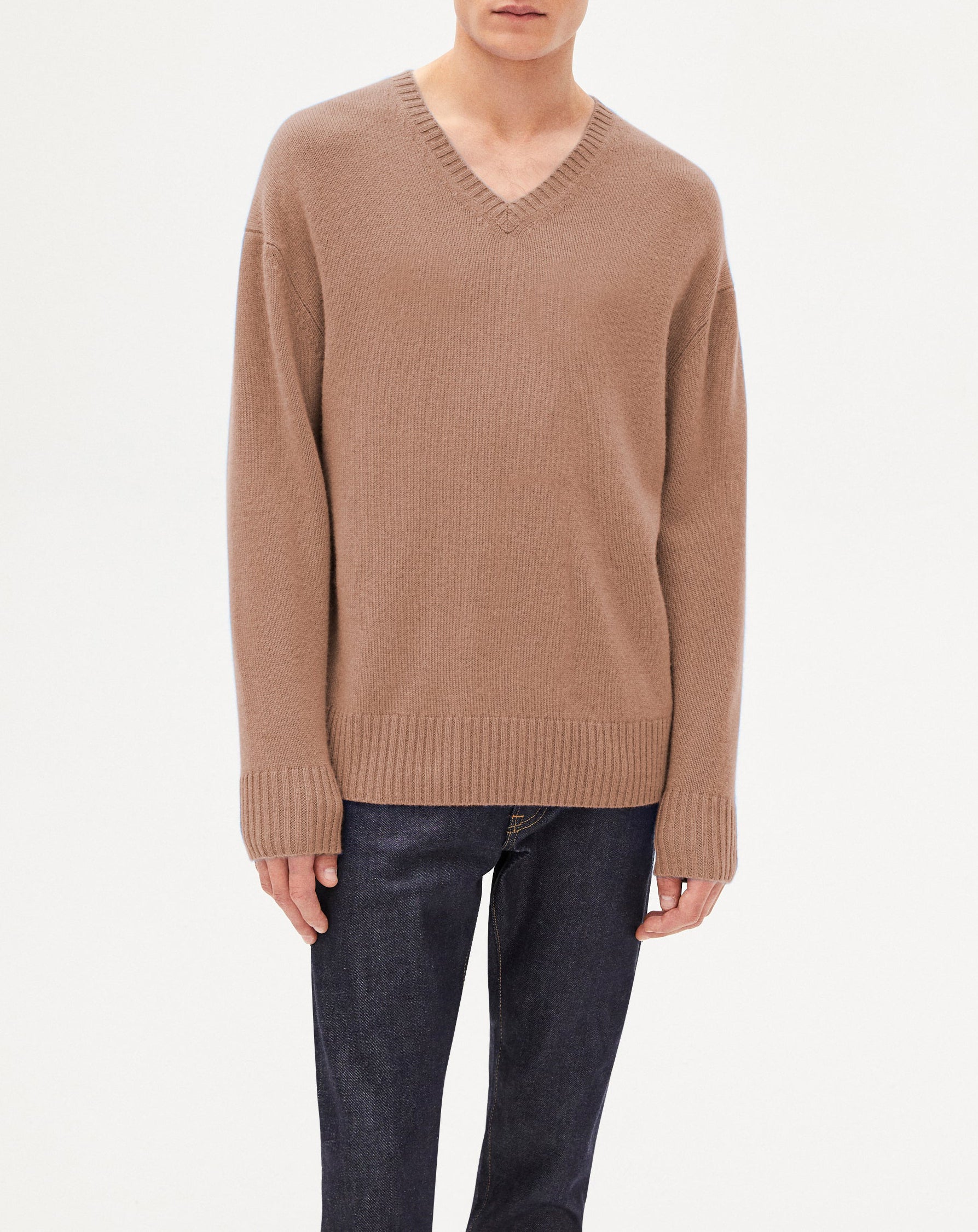Cashmere V-neck jumper - Camel