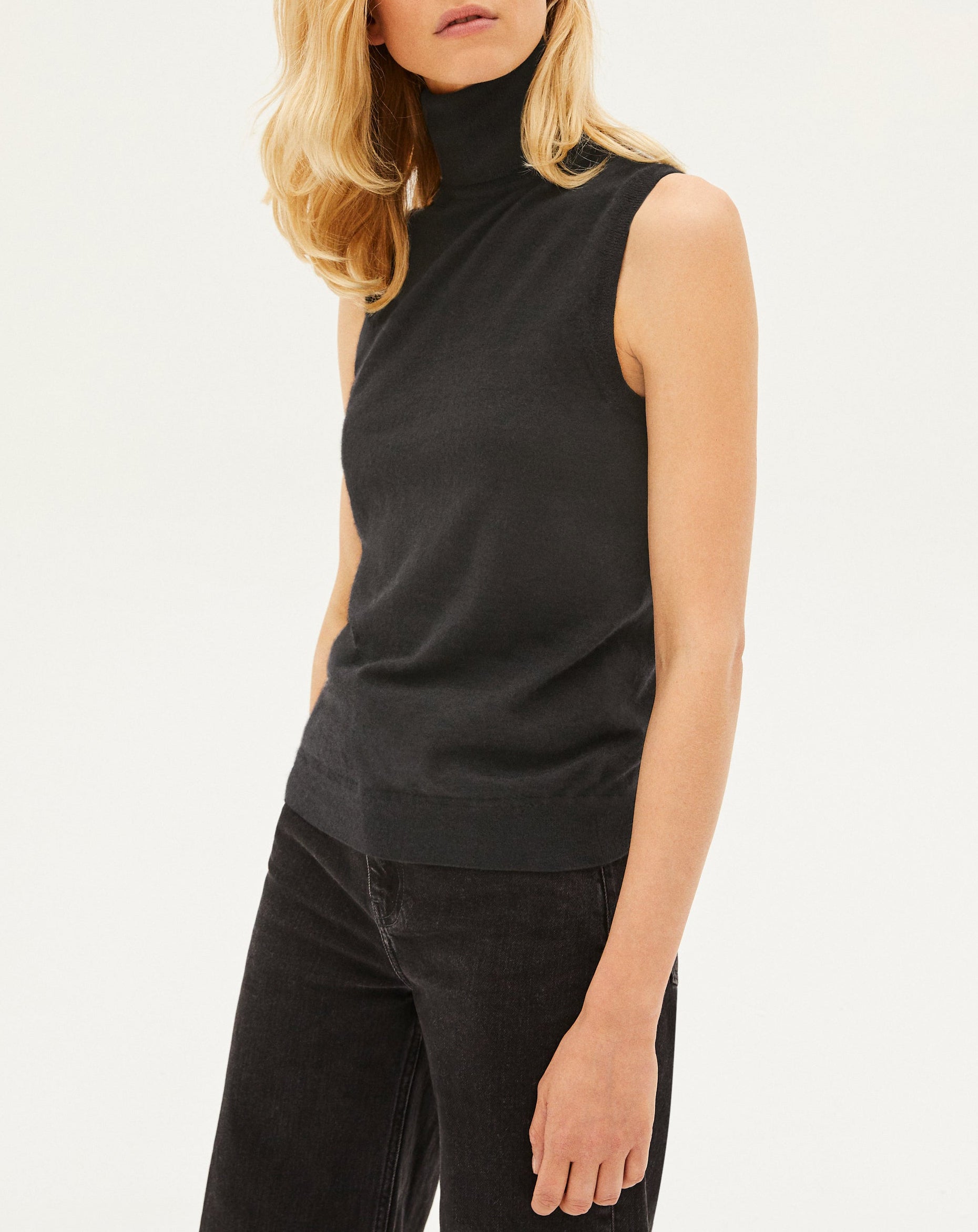 Ultra-fine cashmere turtleneck jumper - Loup