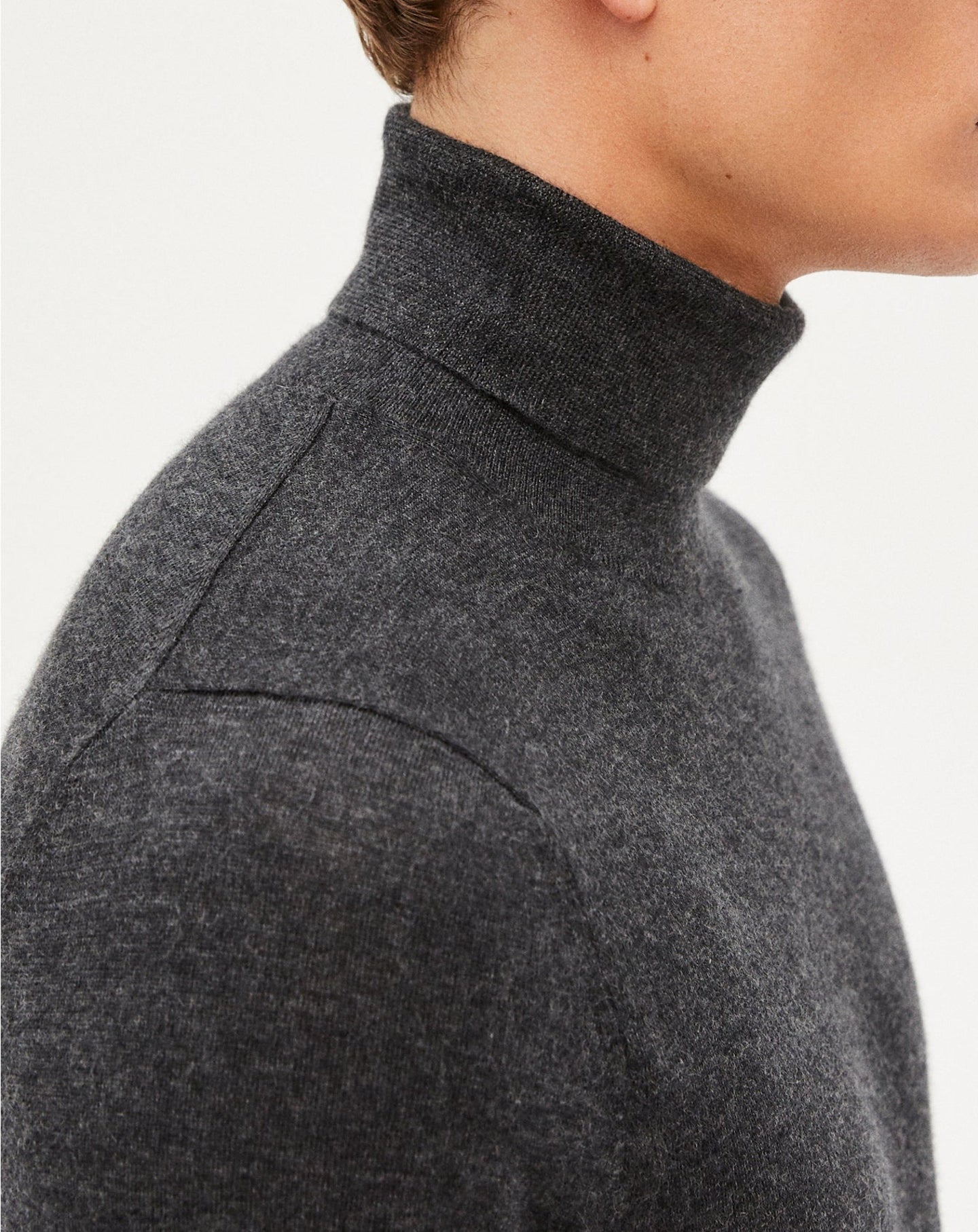 Pull col roulé ultrafin en cachemire - Indigo