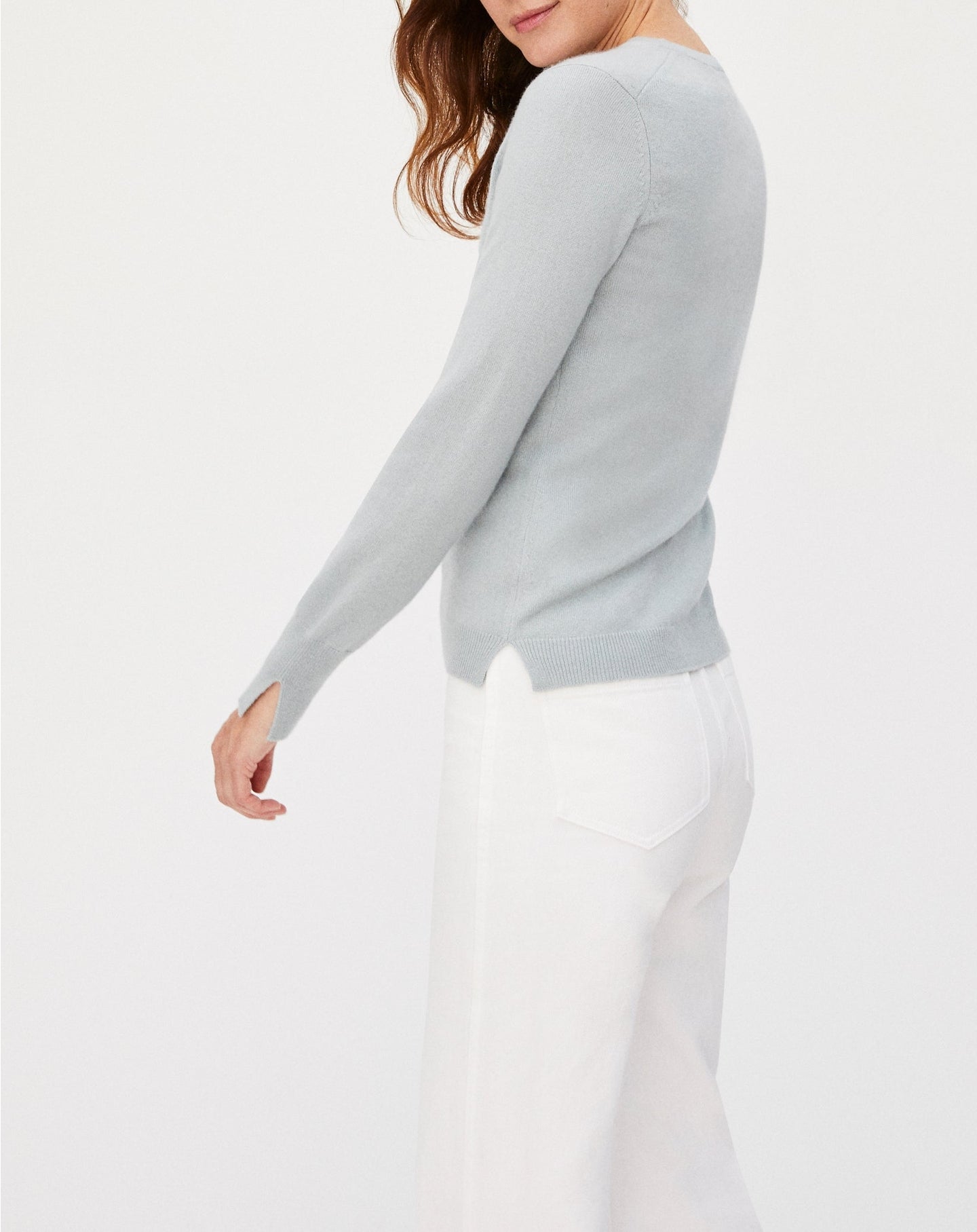 Slim-fit cashmere slit crew neck jumper - Jasmin
