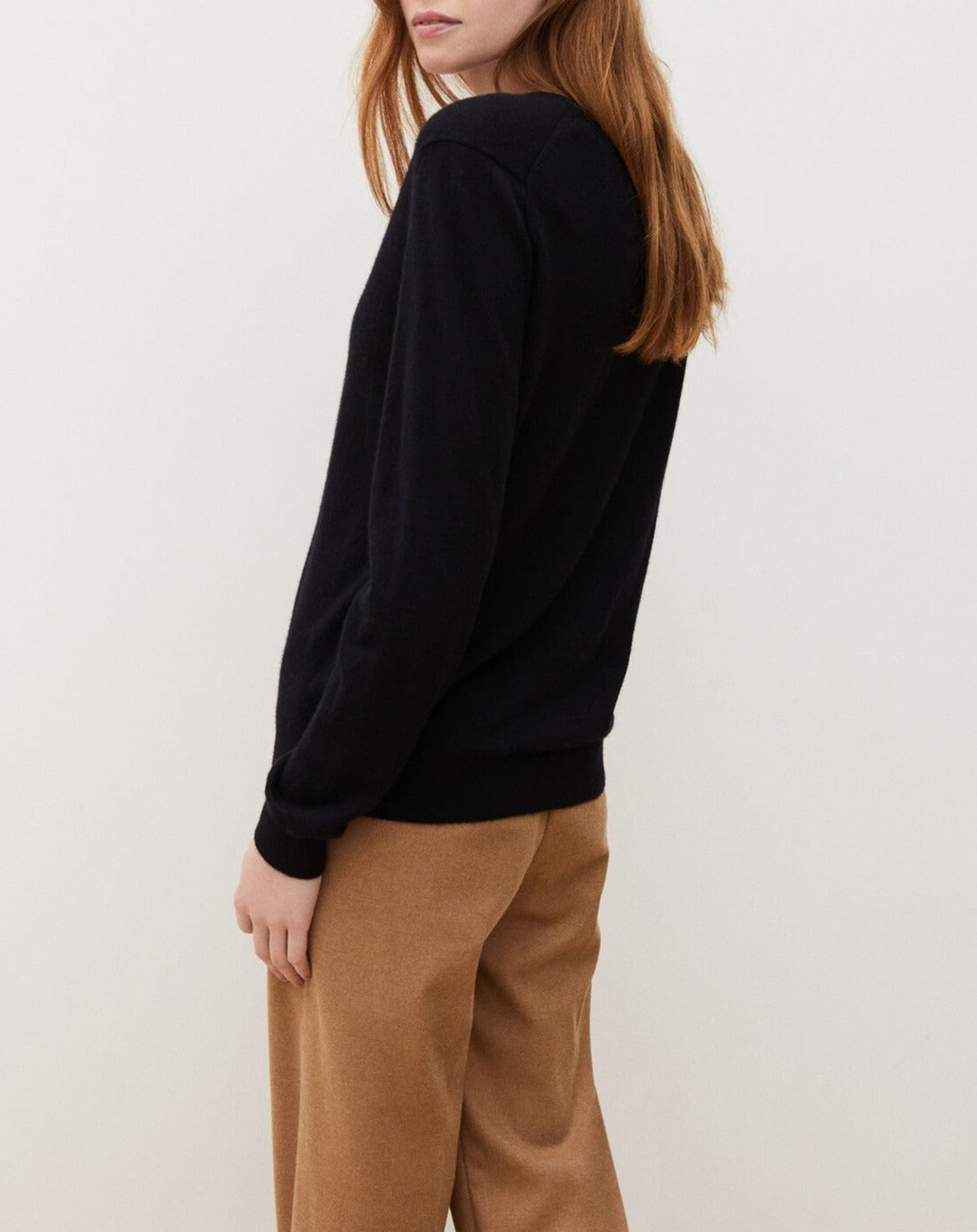 Ultra-fine cashmere V-neck jumper - Anthracite