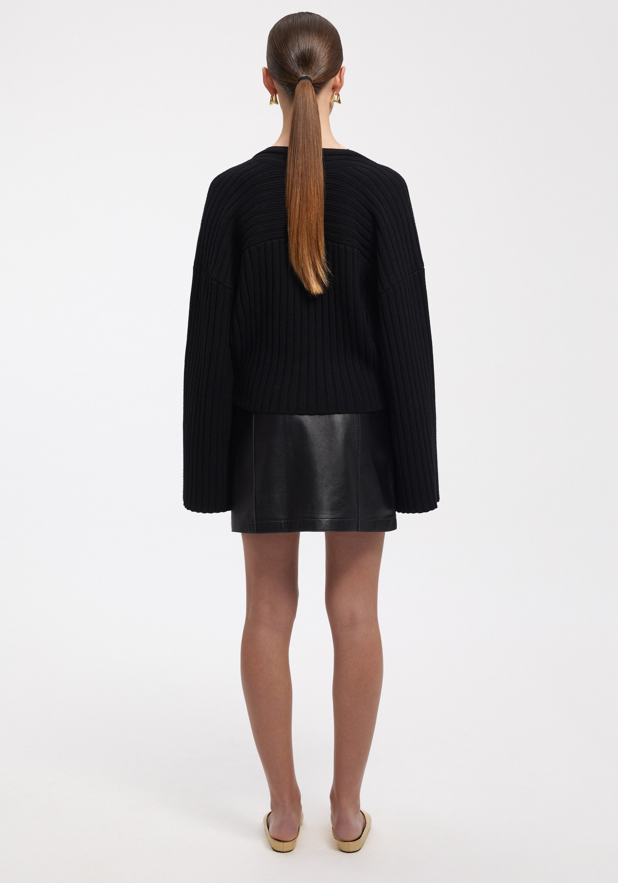 Cardigan Morrow court - Black