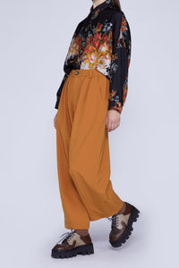 PANTALON LISSE AVEC ÉLASTIQUE EN TAILLE