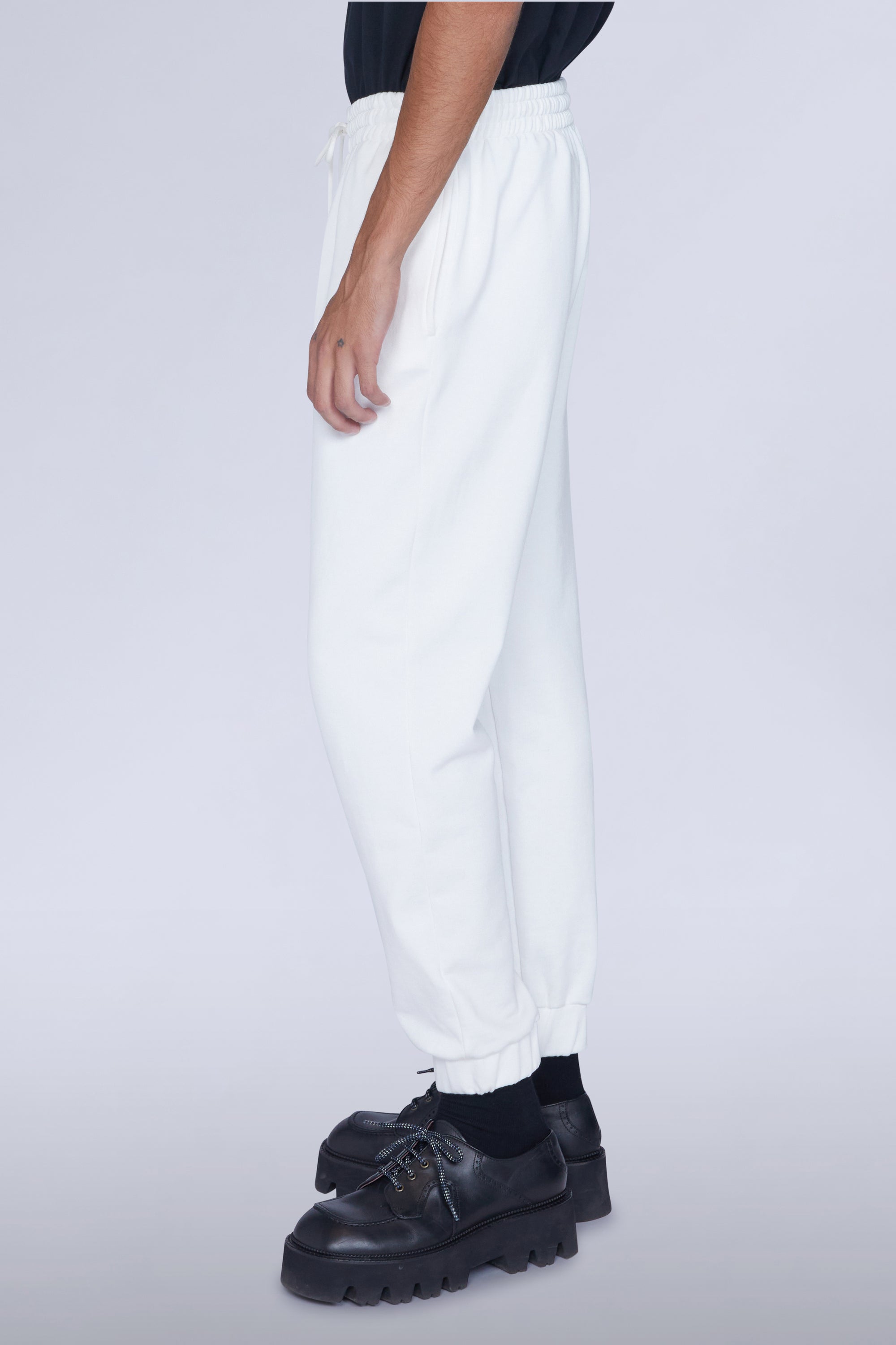 Pantalon blanc avec revers