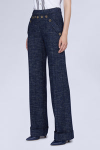 PANTALON AVEC BOUTONS