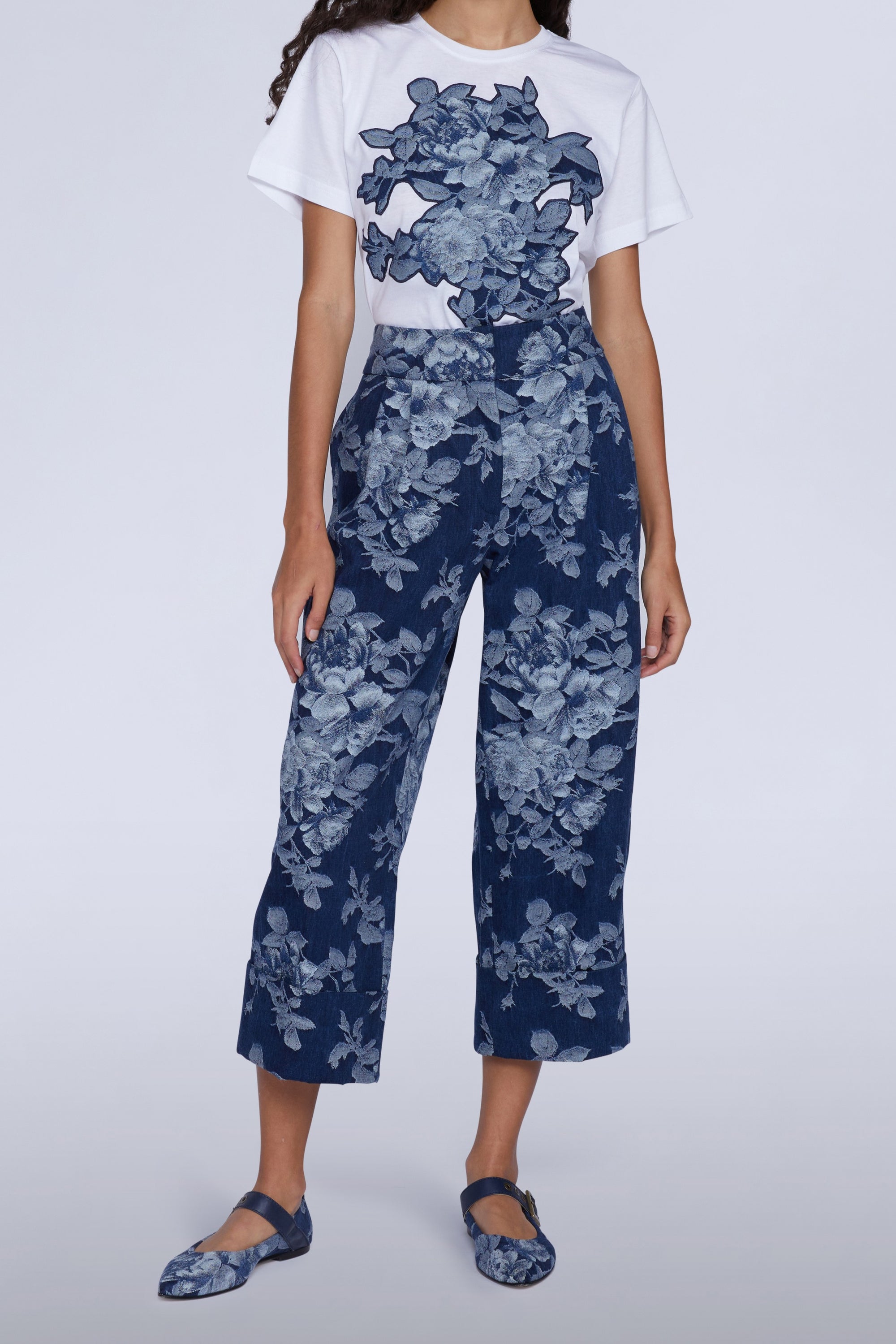 PANTALON AVEC REVERS