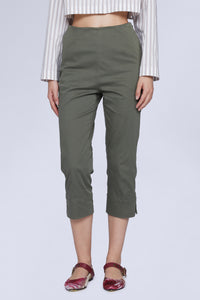 PANTALON CAPRI