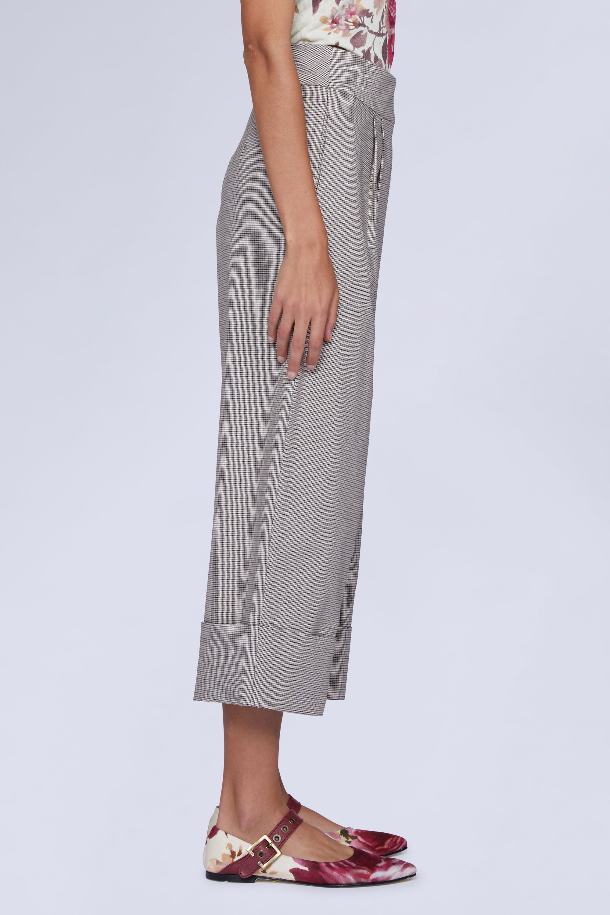 PANTALON CAPRI