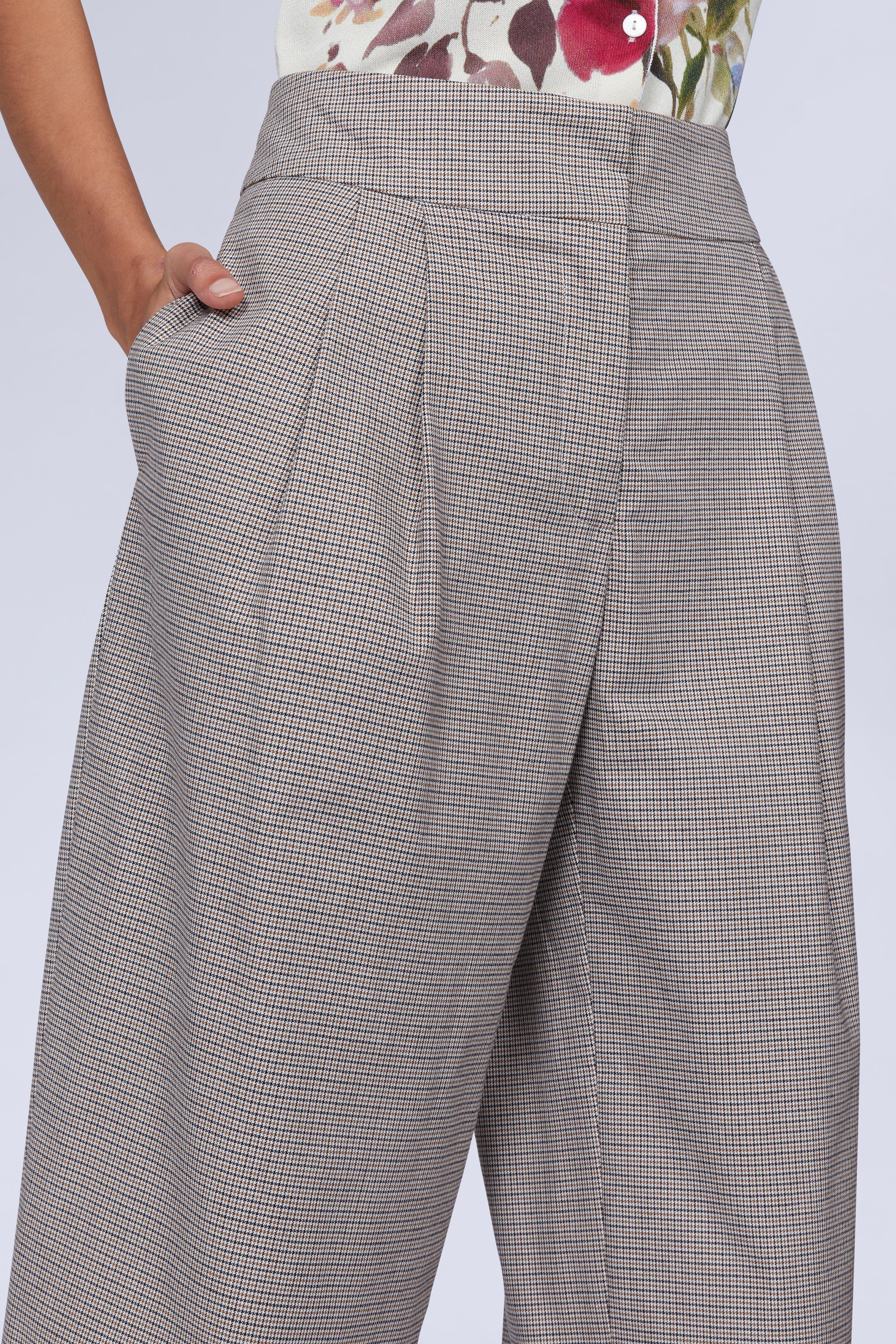 PANTALON CAPRI