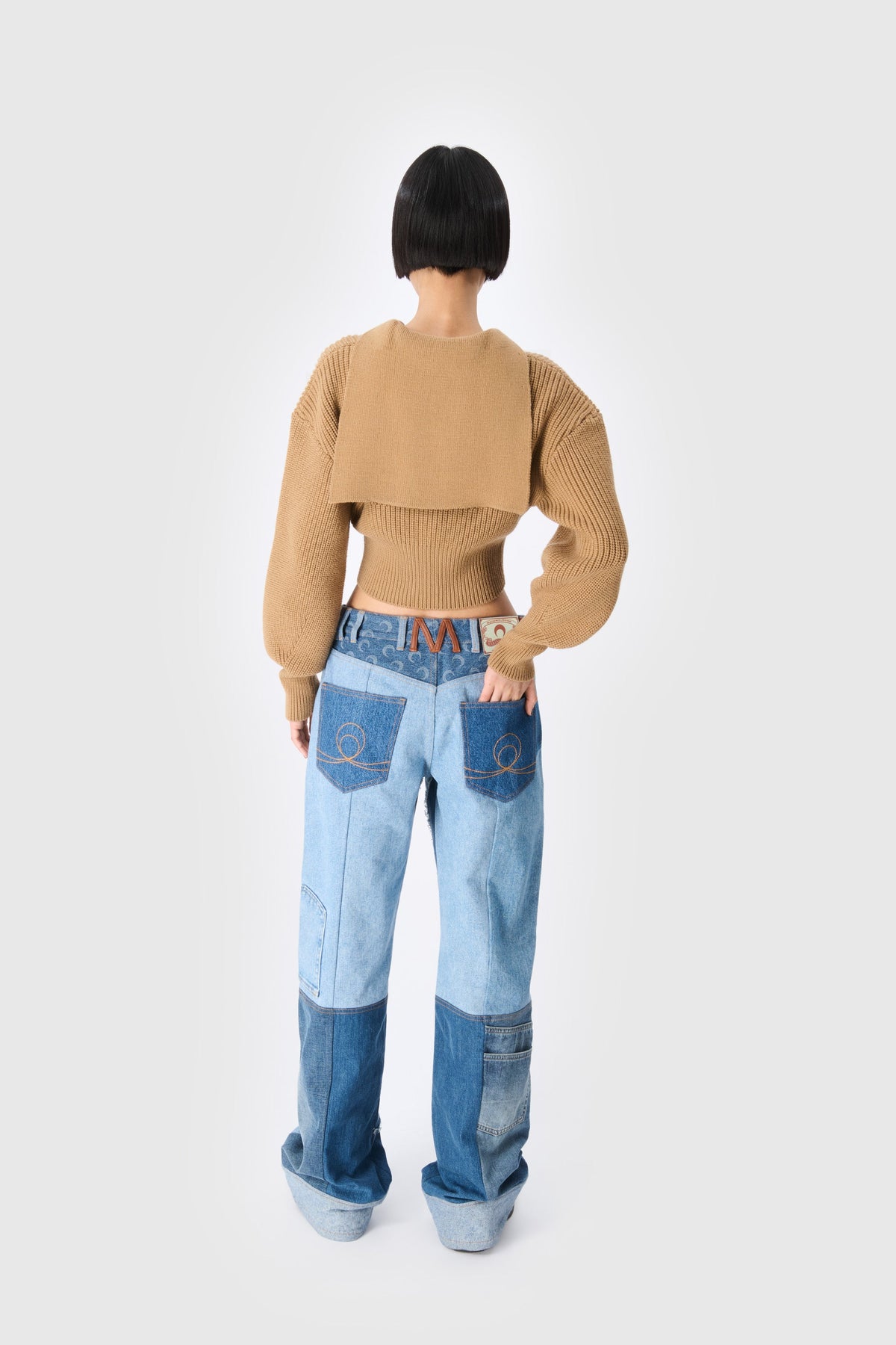Pull court avec logo en laine - Camel