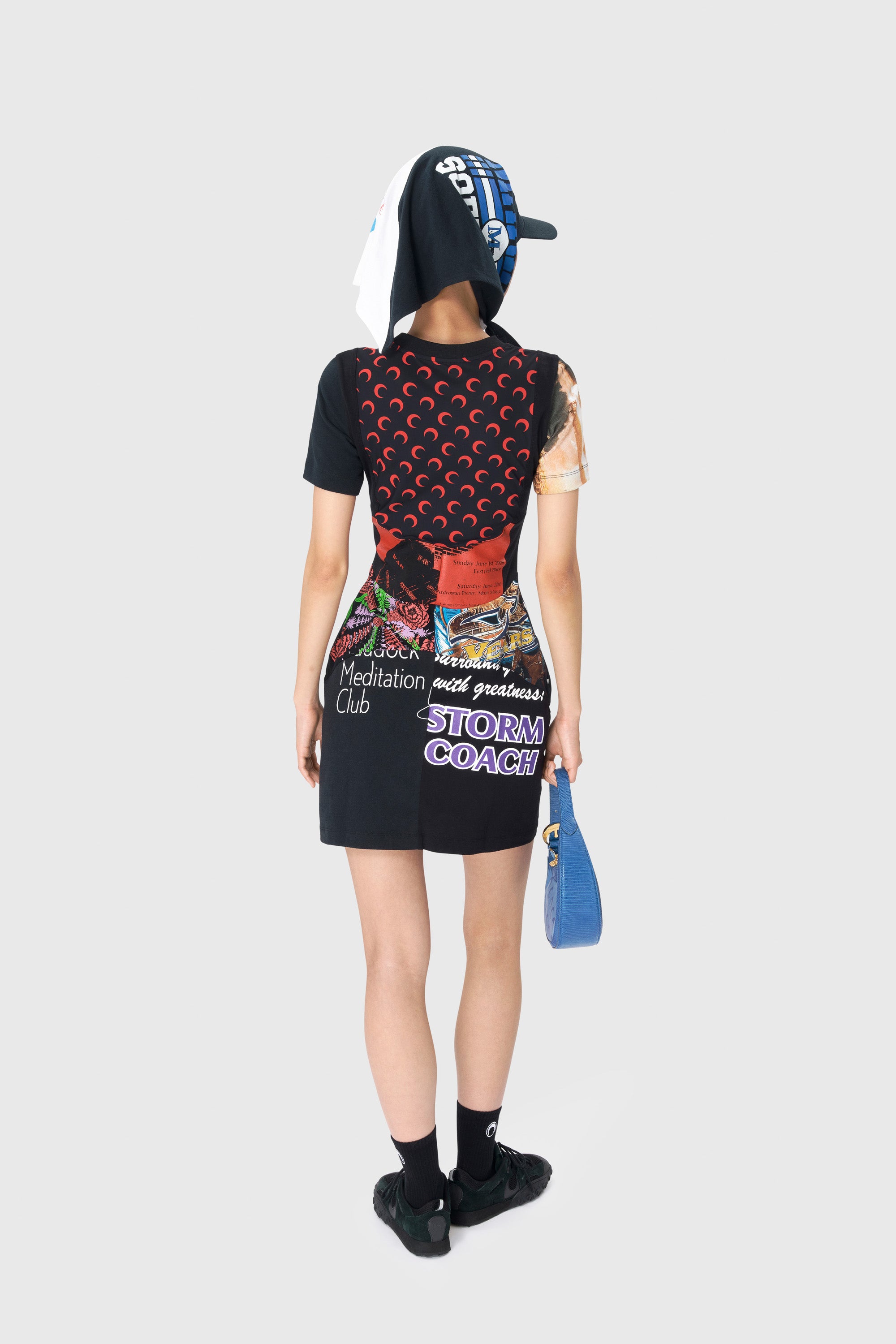 PRIX MARQUE : 350€_Black Robe - Black
