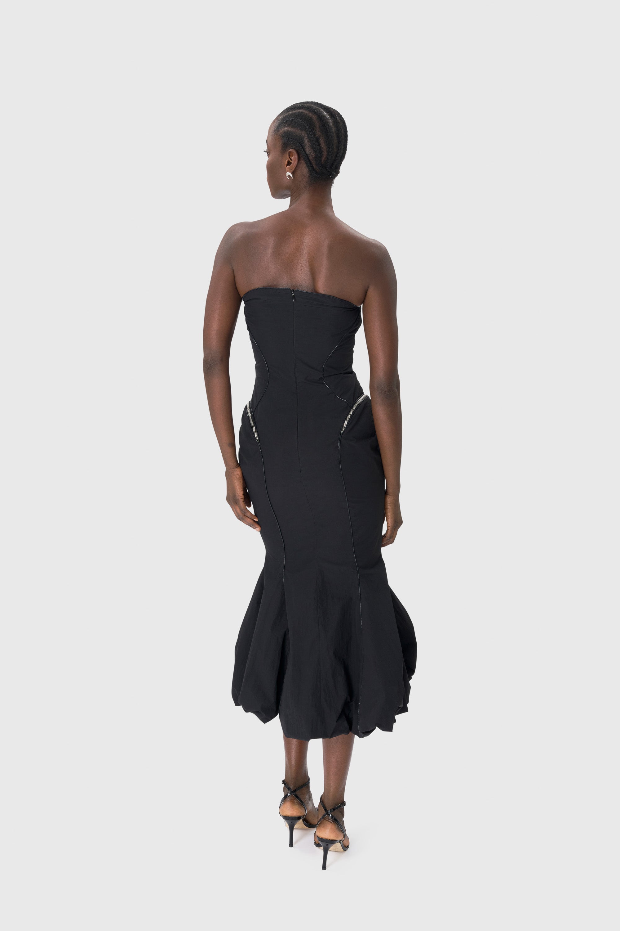 PRIX MARQUE : 690€_Black Robe - Black