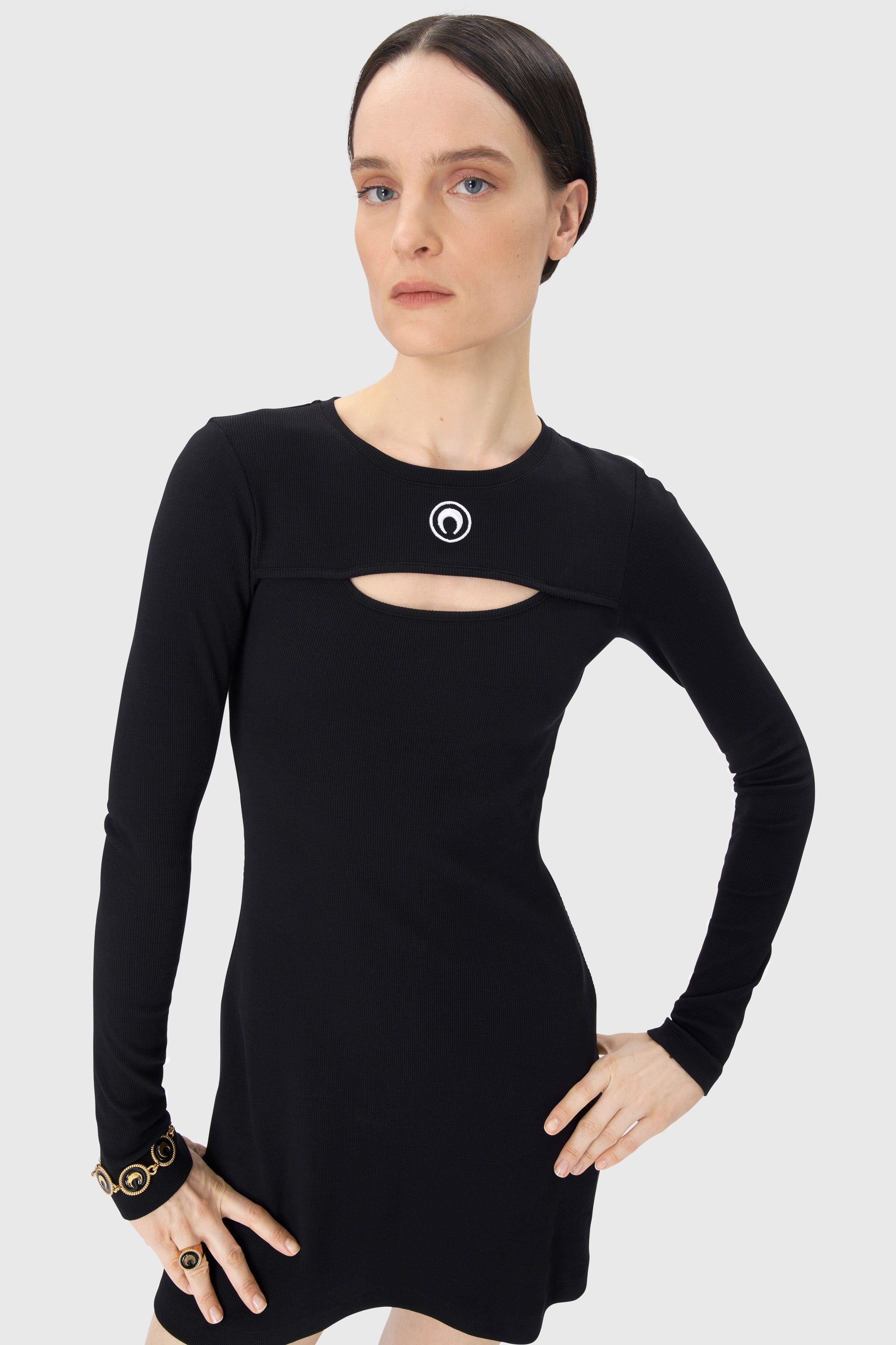 PRIX MARQUE : 95€_Black Robe - Black