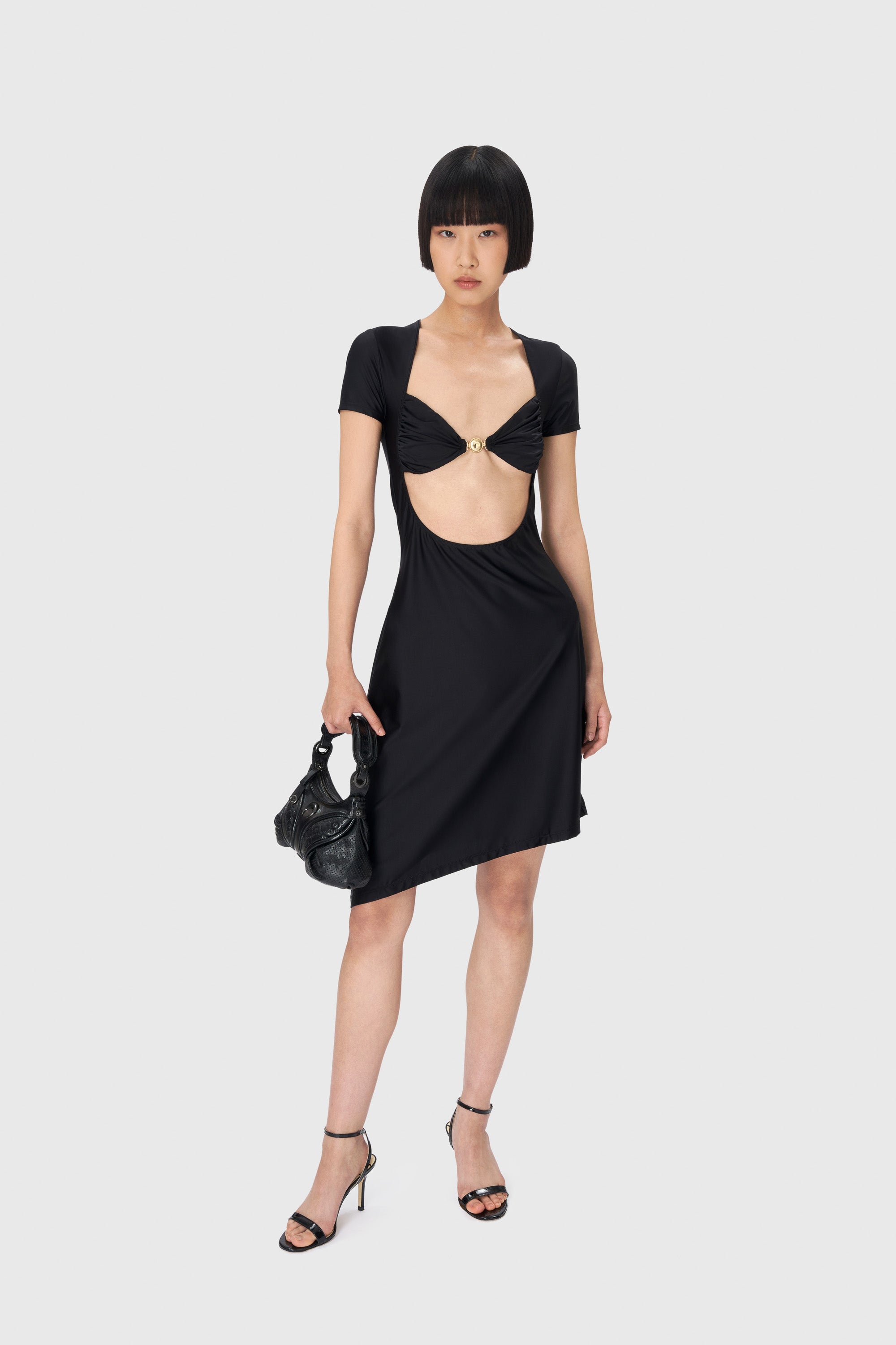 PRIX MARQUE : 290€_Black Robe - Black
