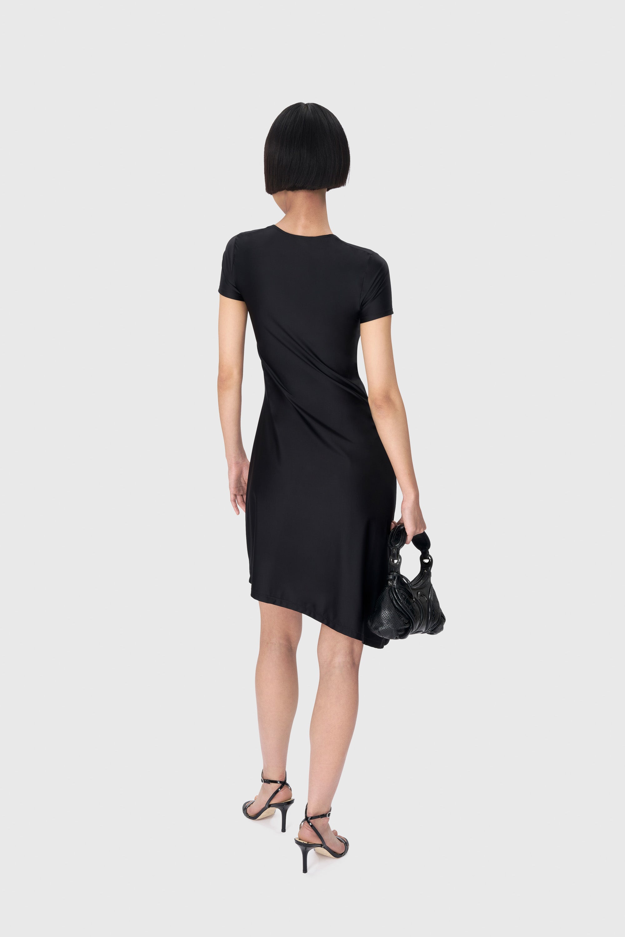 PRIX MARQUE : 290€_Black Robe - Black