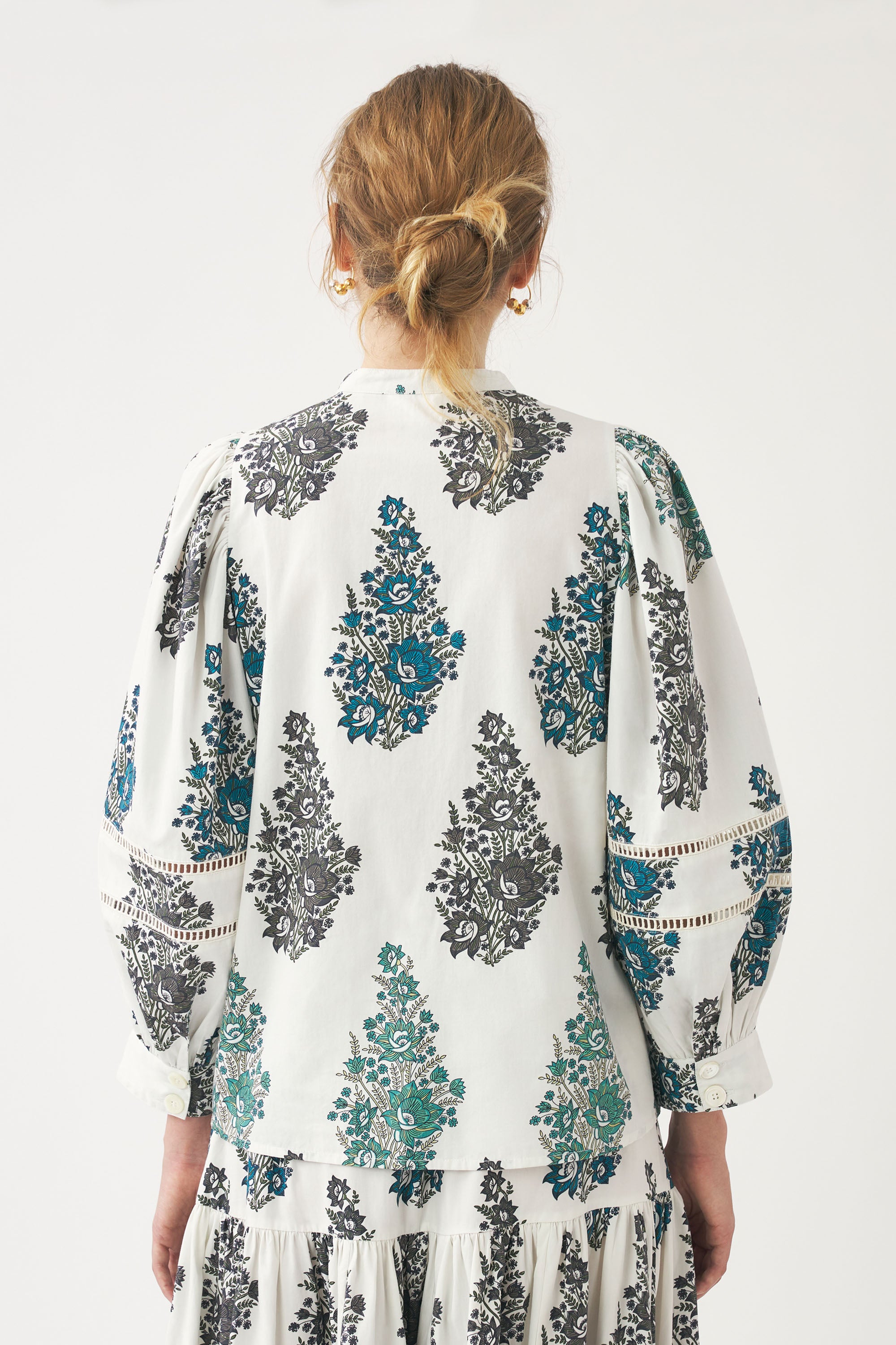 WHITE MUGUET BLOUSE