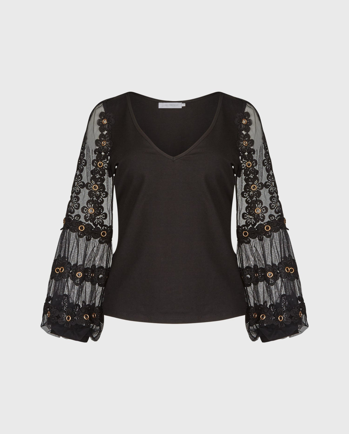 Black / T-Shirt Munira