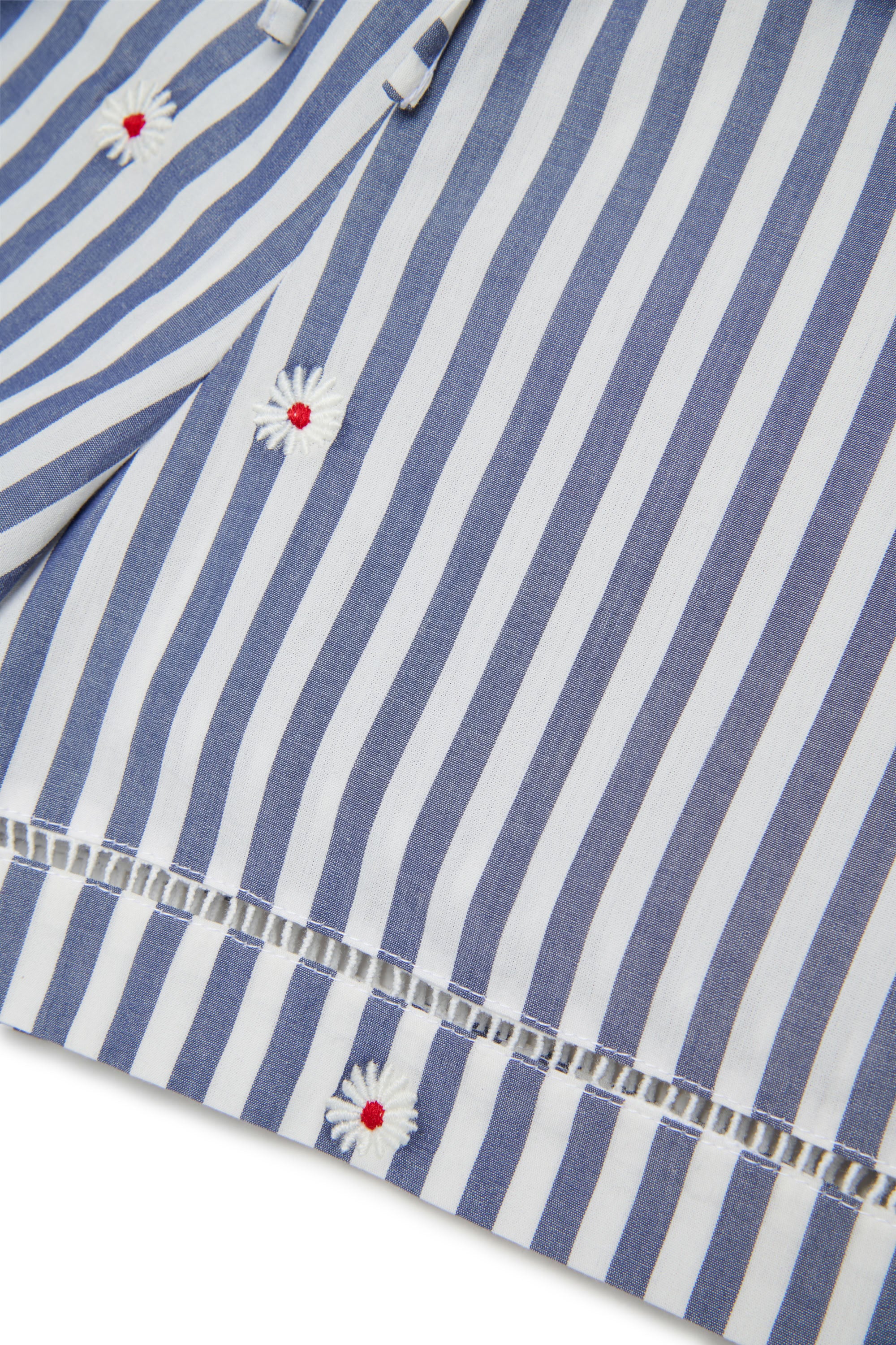 Striped shorts - White & Light Blue