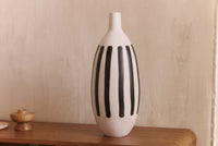 Vase Margarida en céramique peinte - Blanc