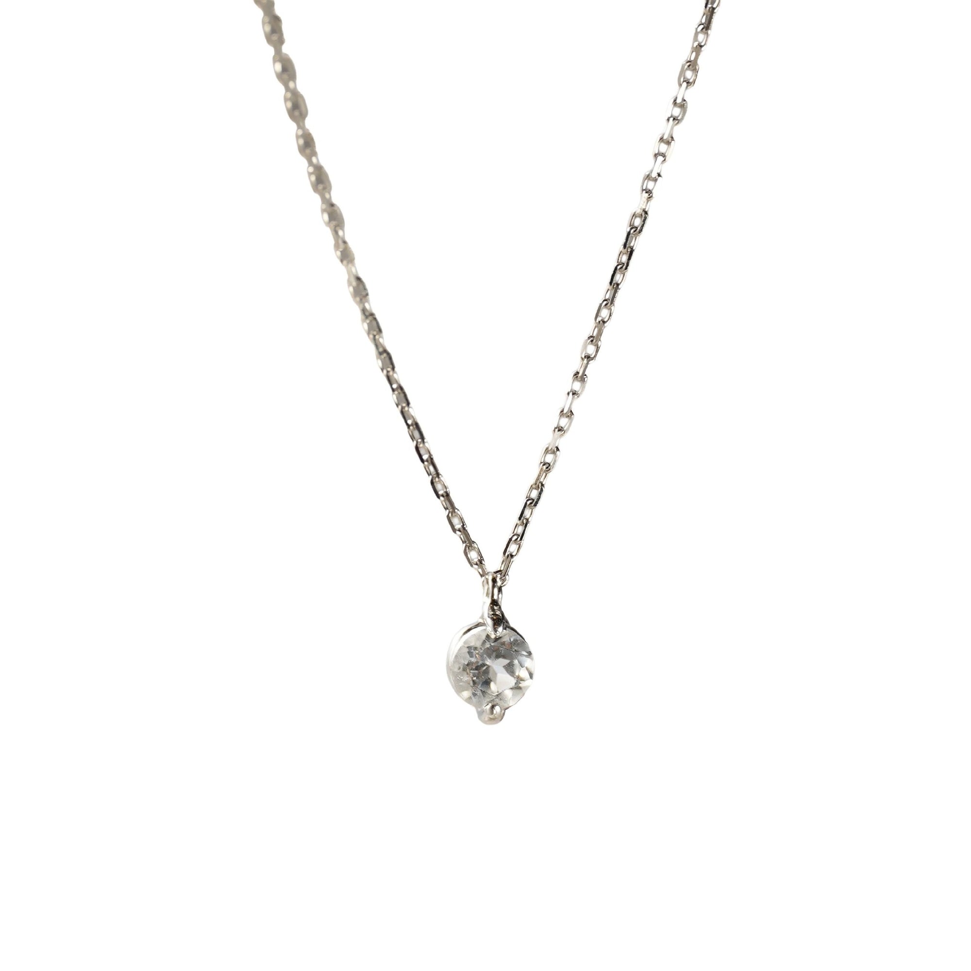 1qty NEW / Collier avec 1 topaze blanche -Blanc