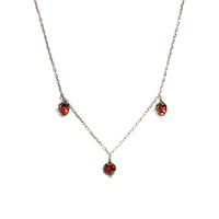 1qty NEW / Collier avec 3 grenats -Blanc