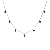 1qty NEW / Collier avec 7 grenats -Blanc