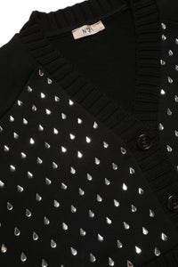 Black Pulls - Black