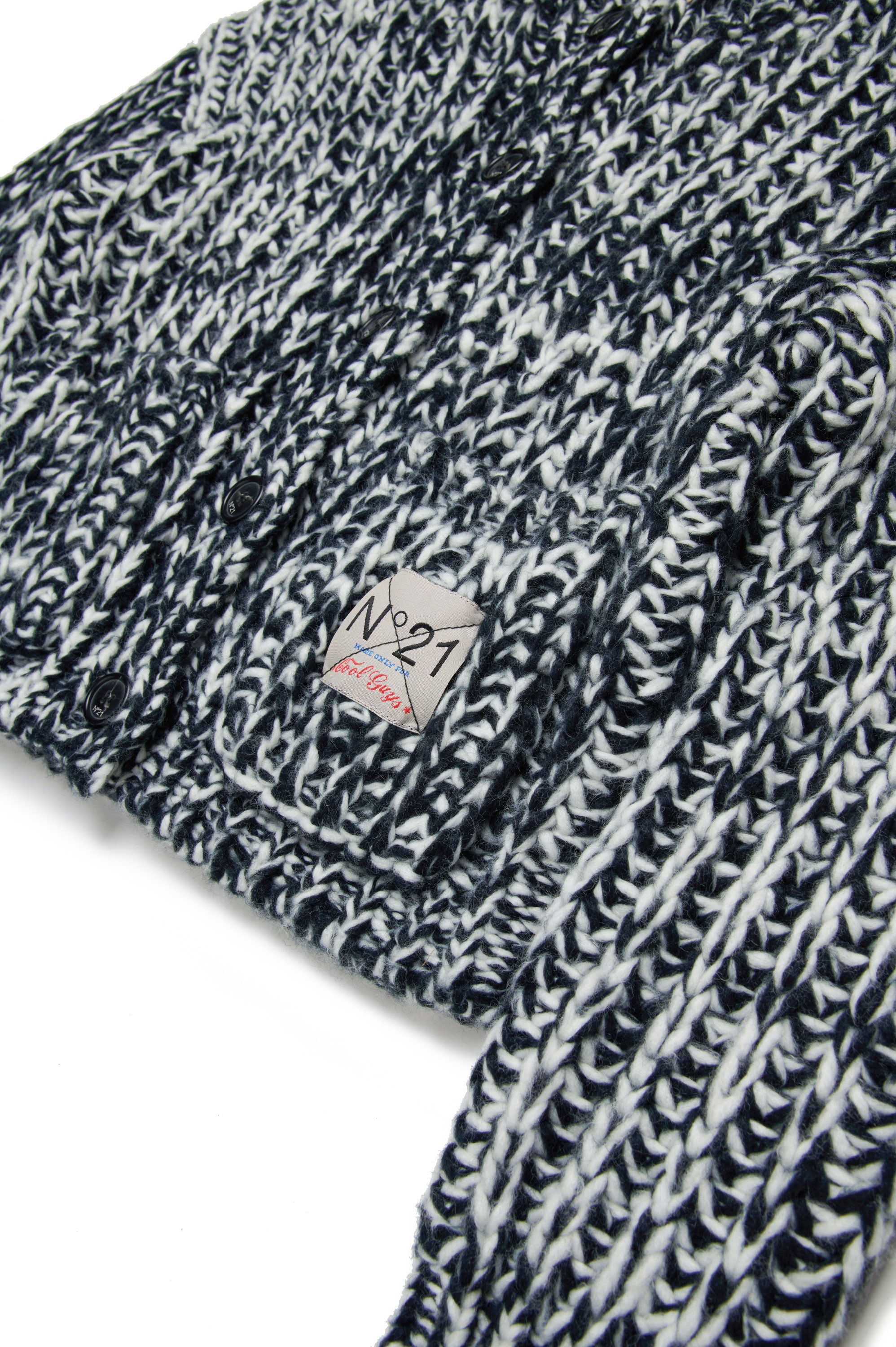 Black Maille - Black