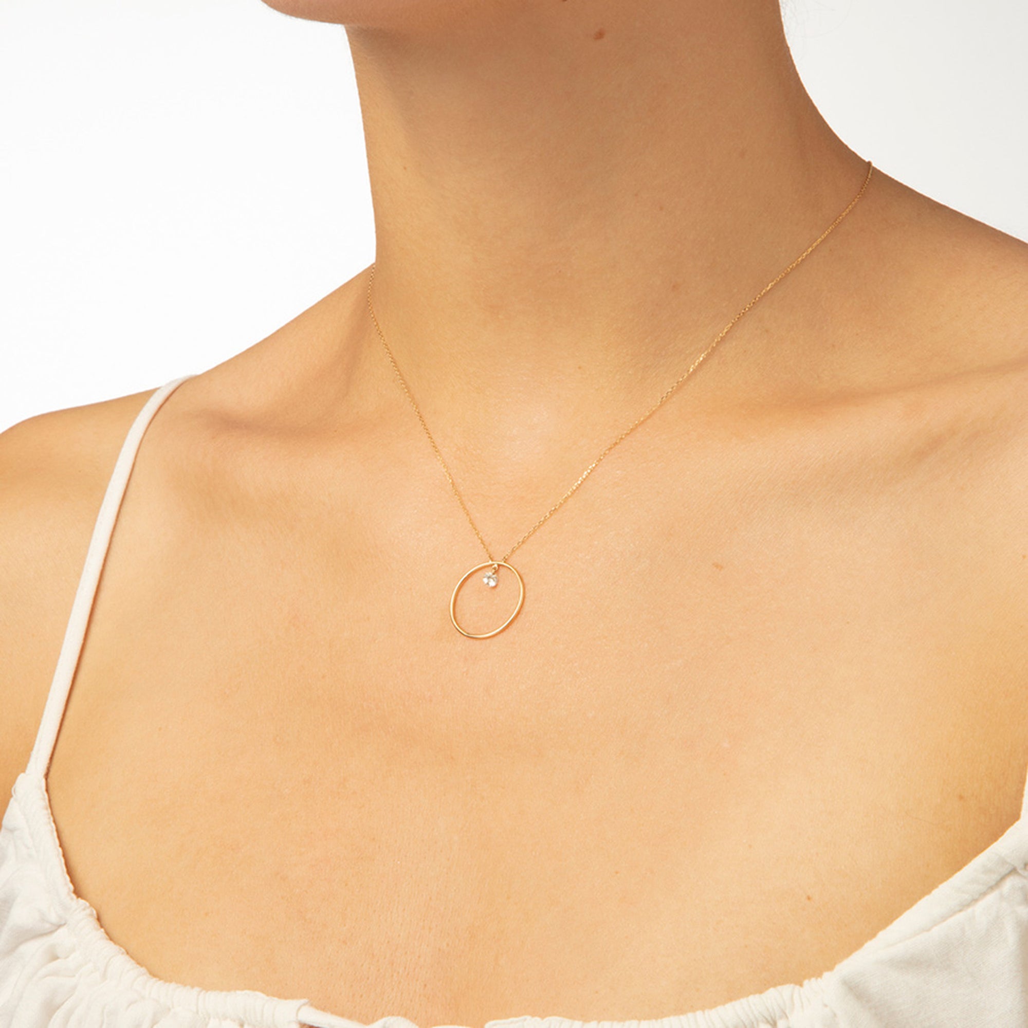 Collier Hélios cercle serti d'un diamant - Or Jaune