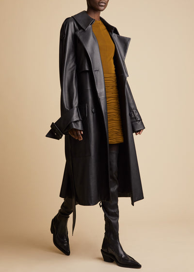 Nedding trench in leather - Black