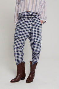 1_79€_WARNING_RED PANTS NICOBAR - Red