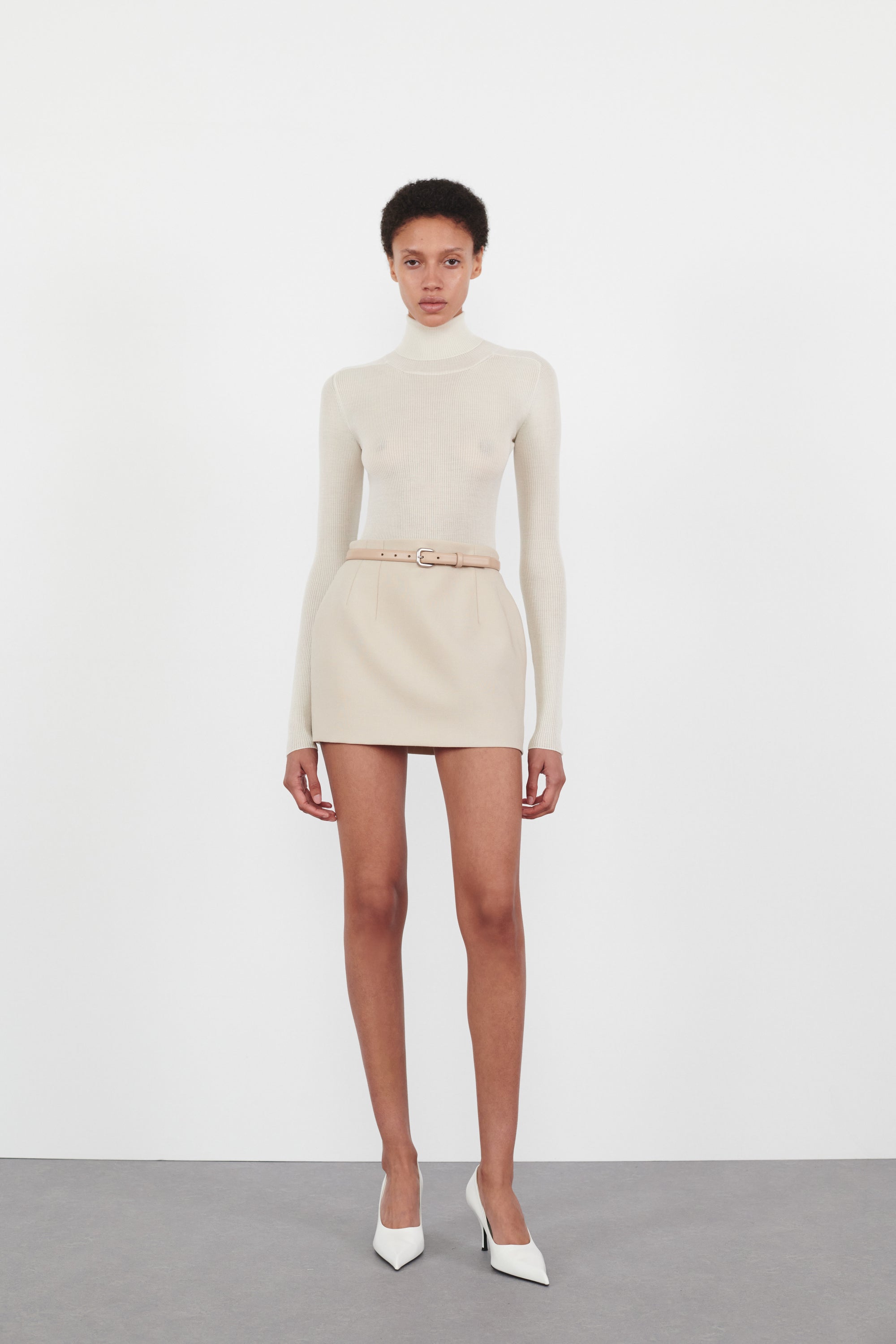 New Contour Mini Skirt - Sand