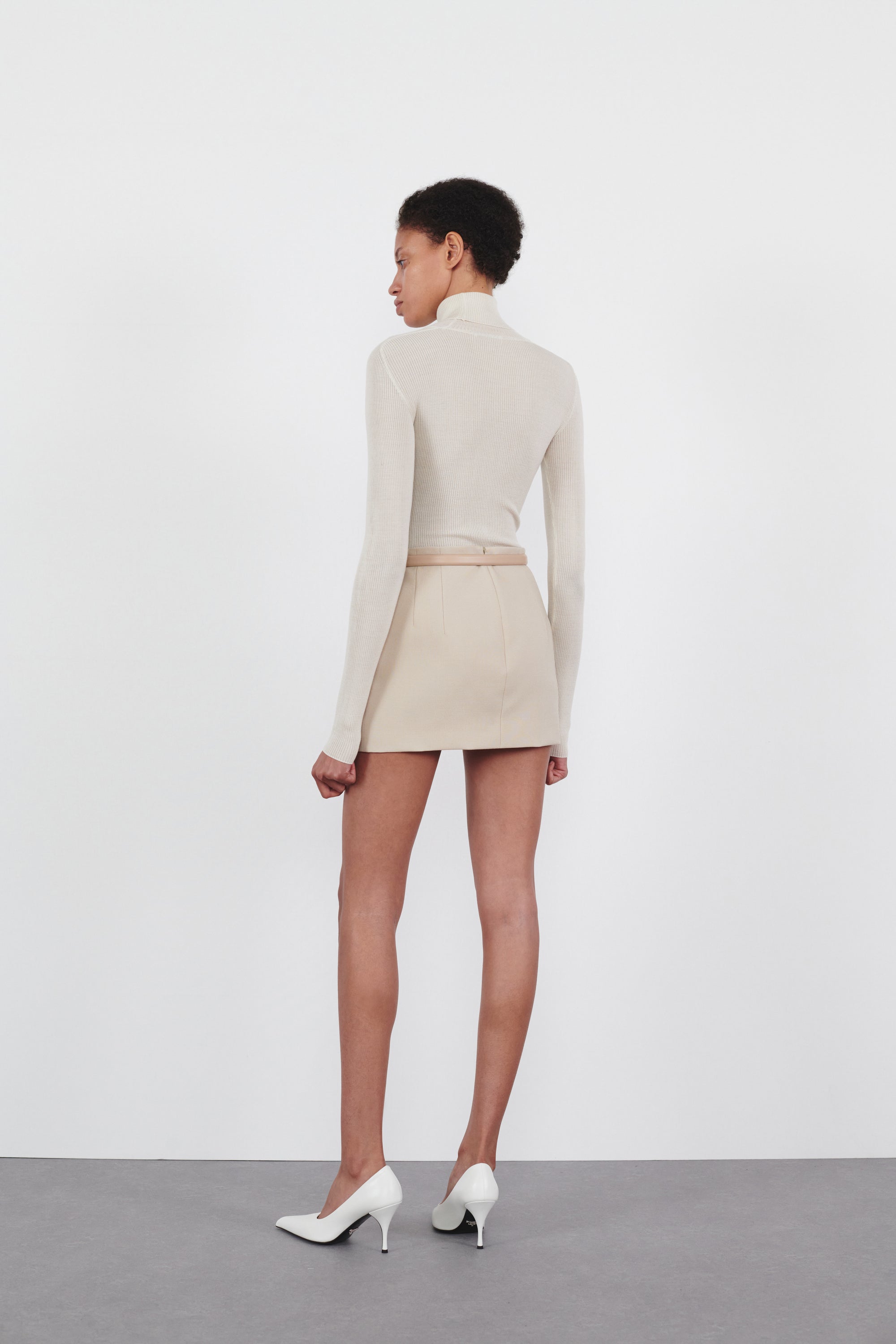 New Contour Mini Skirt - Sand